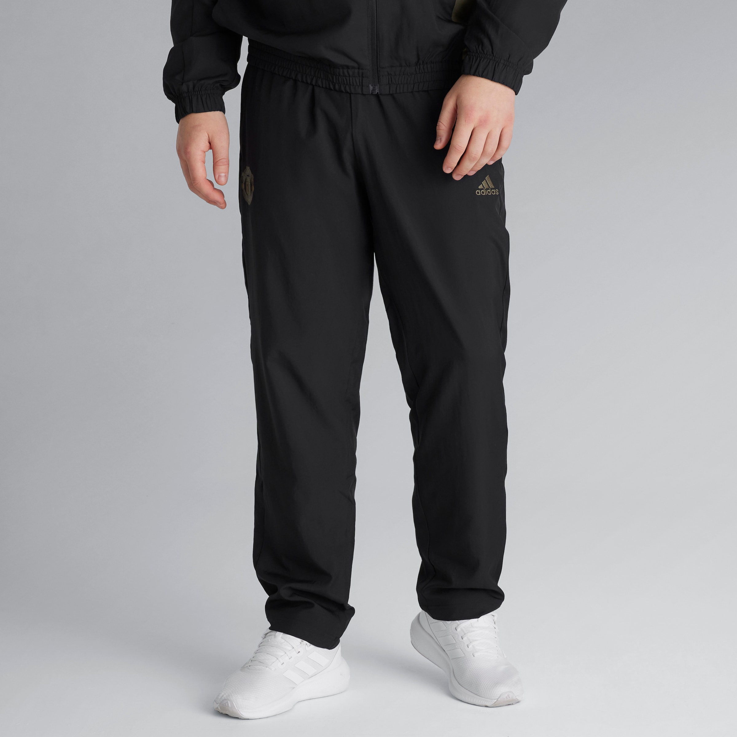 Manchester United Adidas Mens Sportswear Colorblock Tracksuit Black Black Detail [1-5]