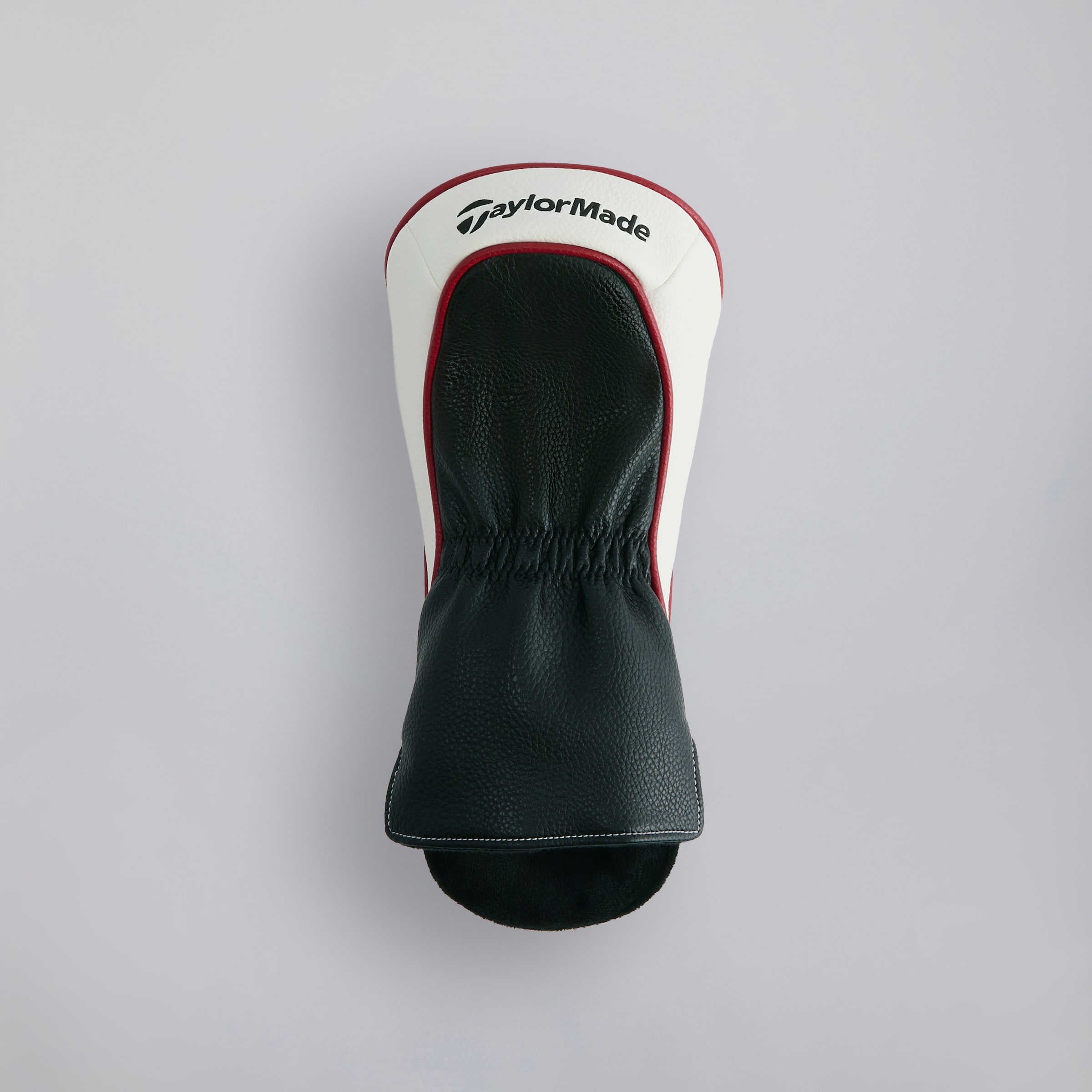 Manchester United x TaylorMade Driver Headcover Red Red Detail [2-4]