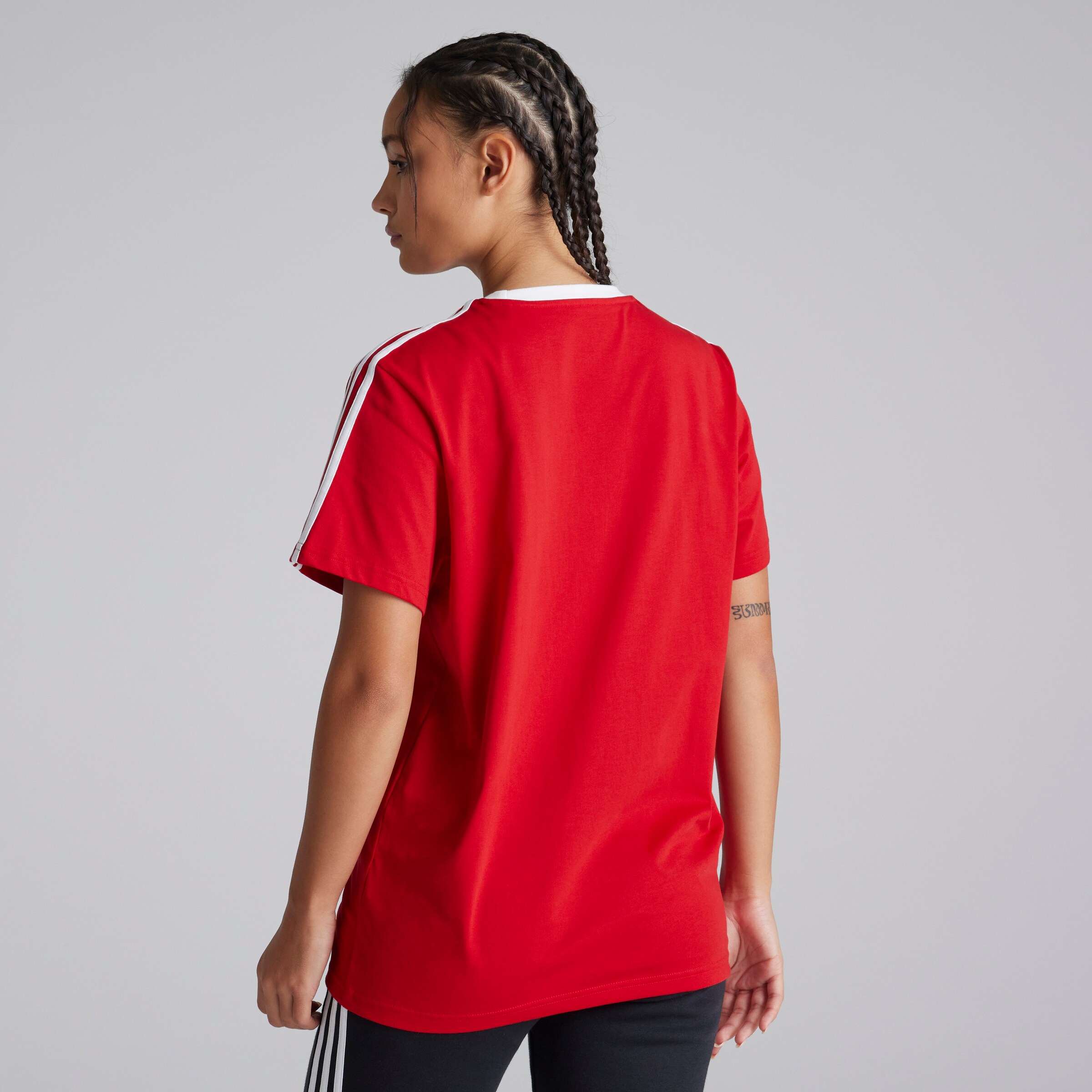 Manchester United x adidas Womens Essentials 3-Stripes T-Shirt Red Red Detail [2-7]
