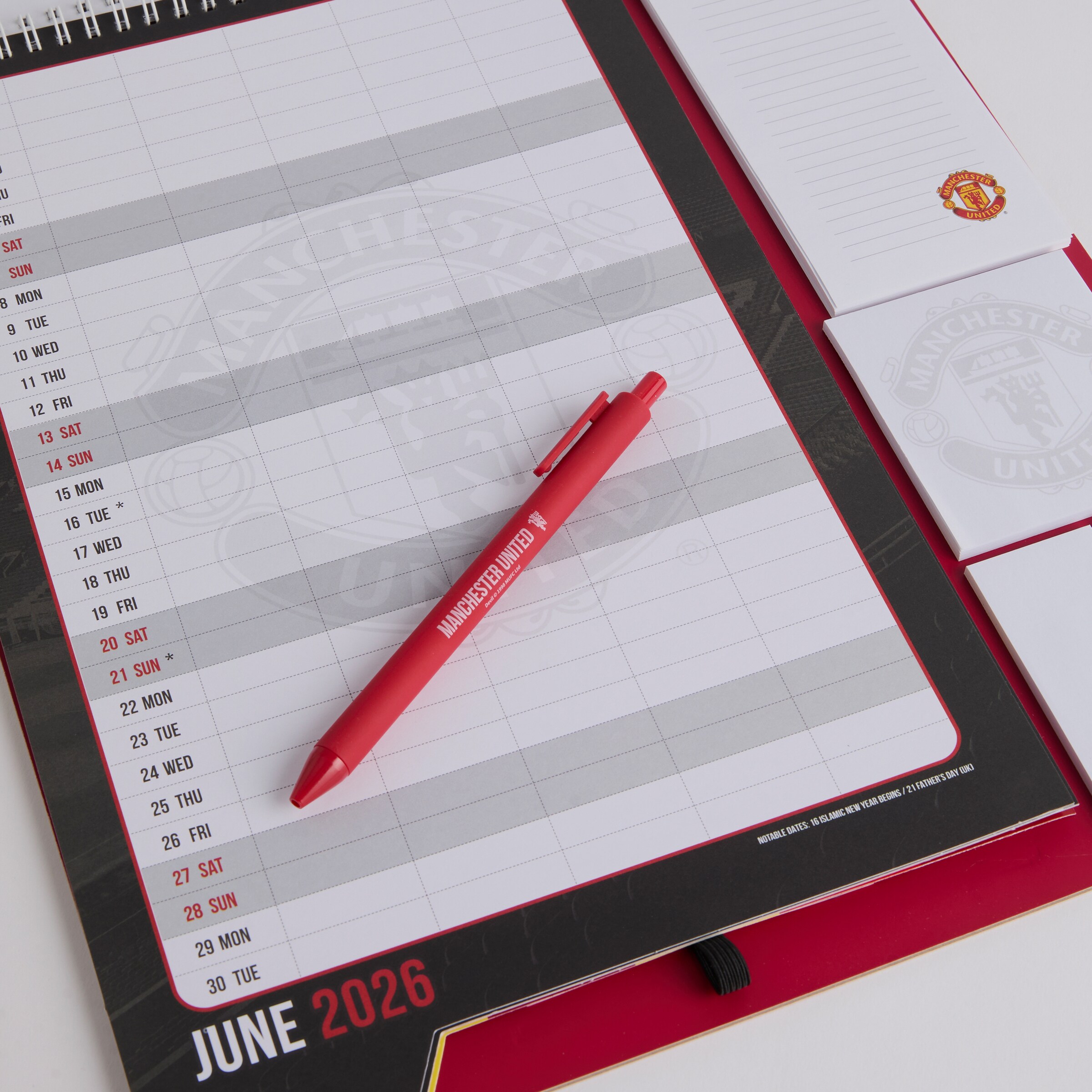 Manchester United 2026 Deluxe Planner Black Black Detail [4-4]