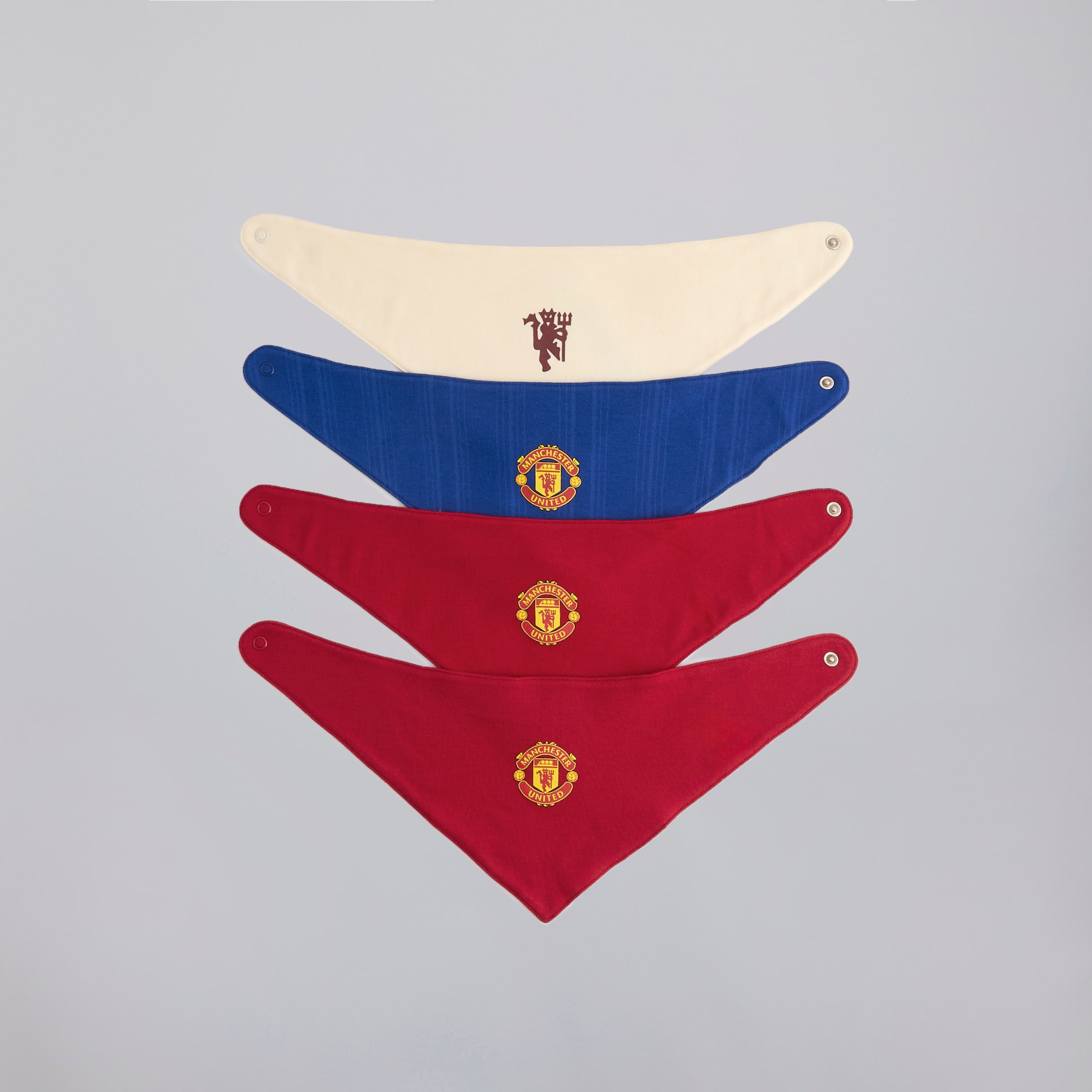 Manchester United Baby 26/27 3 Pack Kit Bibs Multi Multi Detail [5-7]