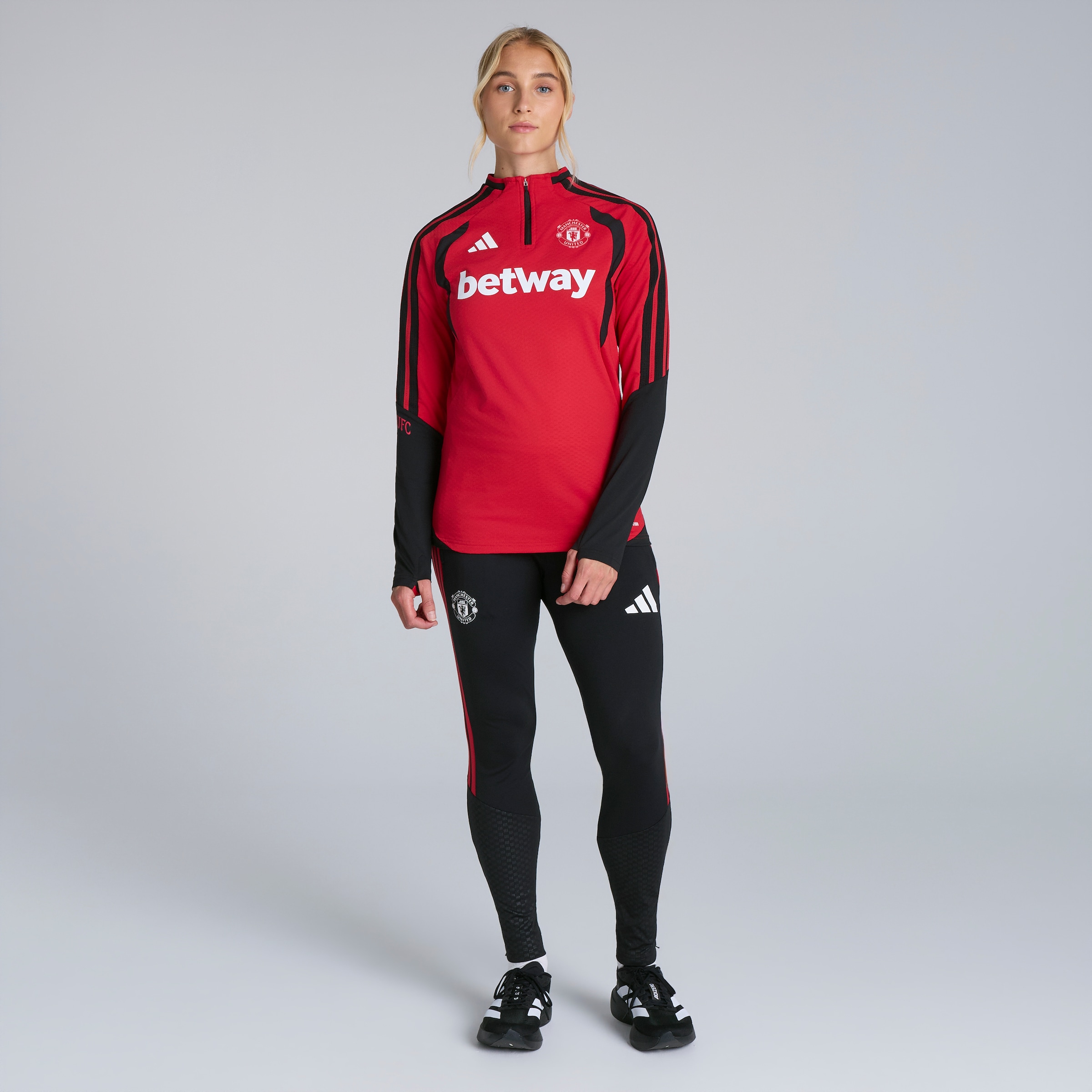 Manchester United Womens 26/27 Training Tiro Authentic Top Red Red Detail [3-5]