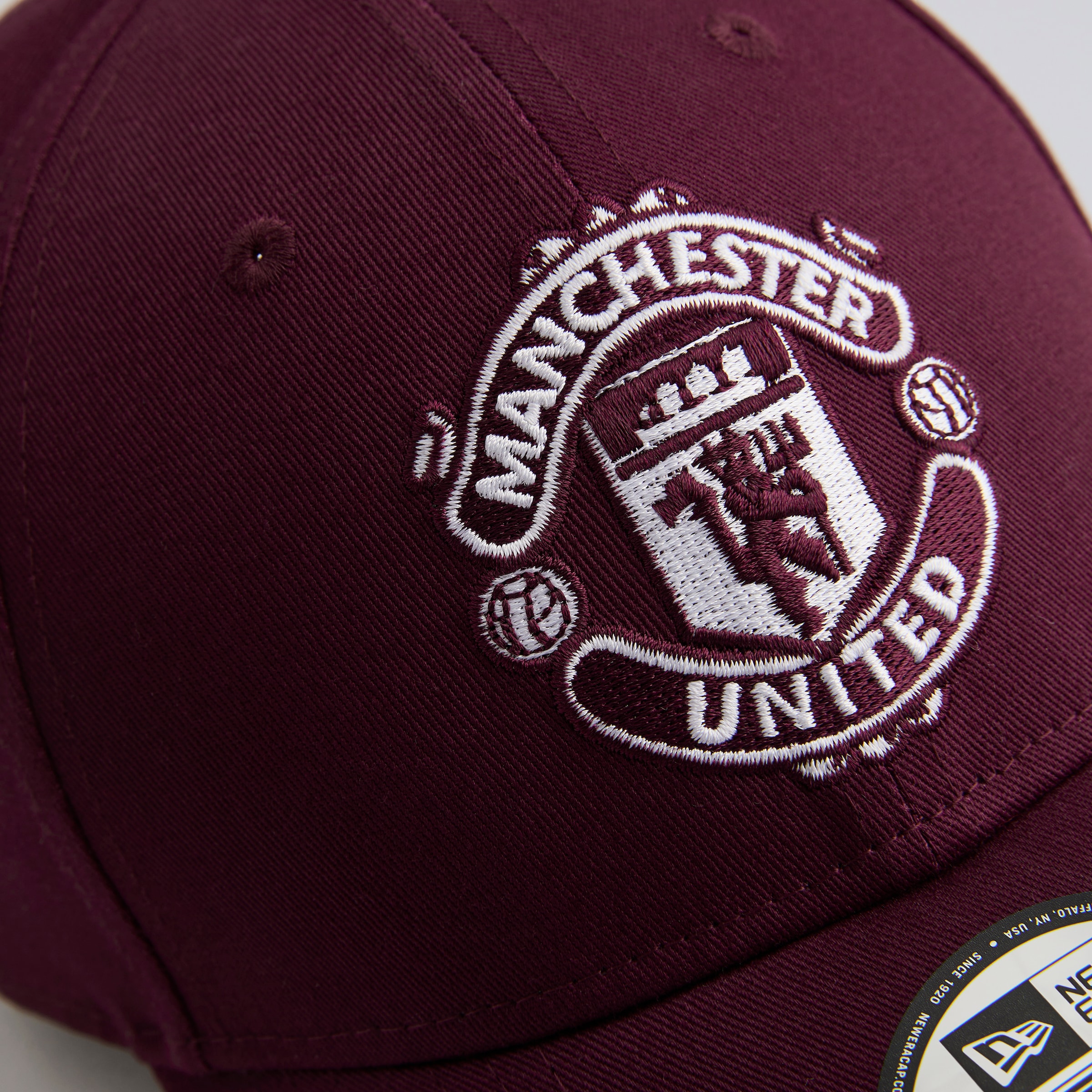 Manchester United x New Era 9Forty Cap Burgundy Red Detail [5-5]