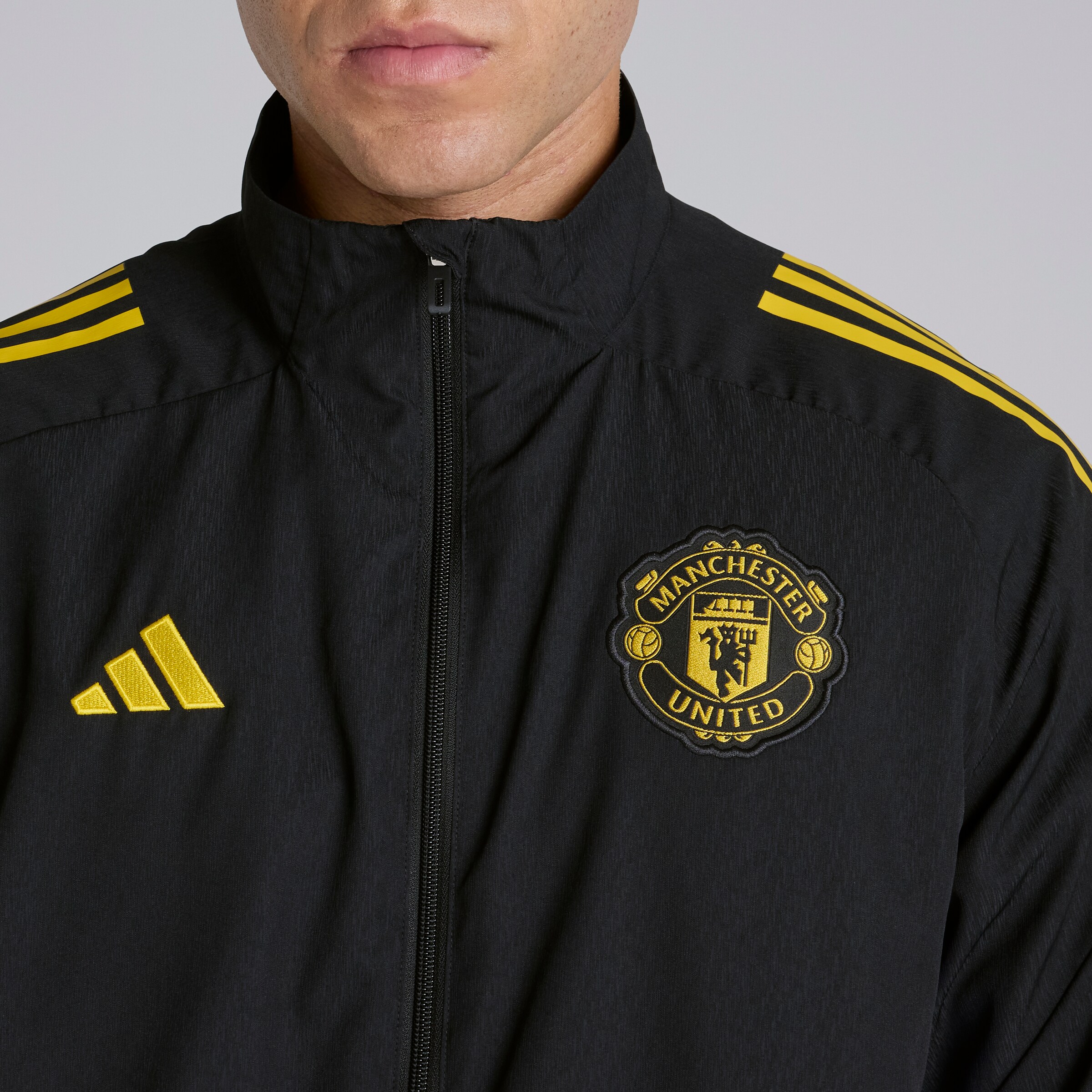 Manchester United Tiro 25 Competition Presentation Jacket Black Detail [4-4]