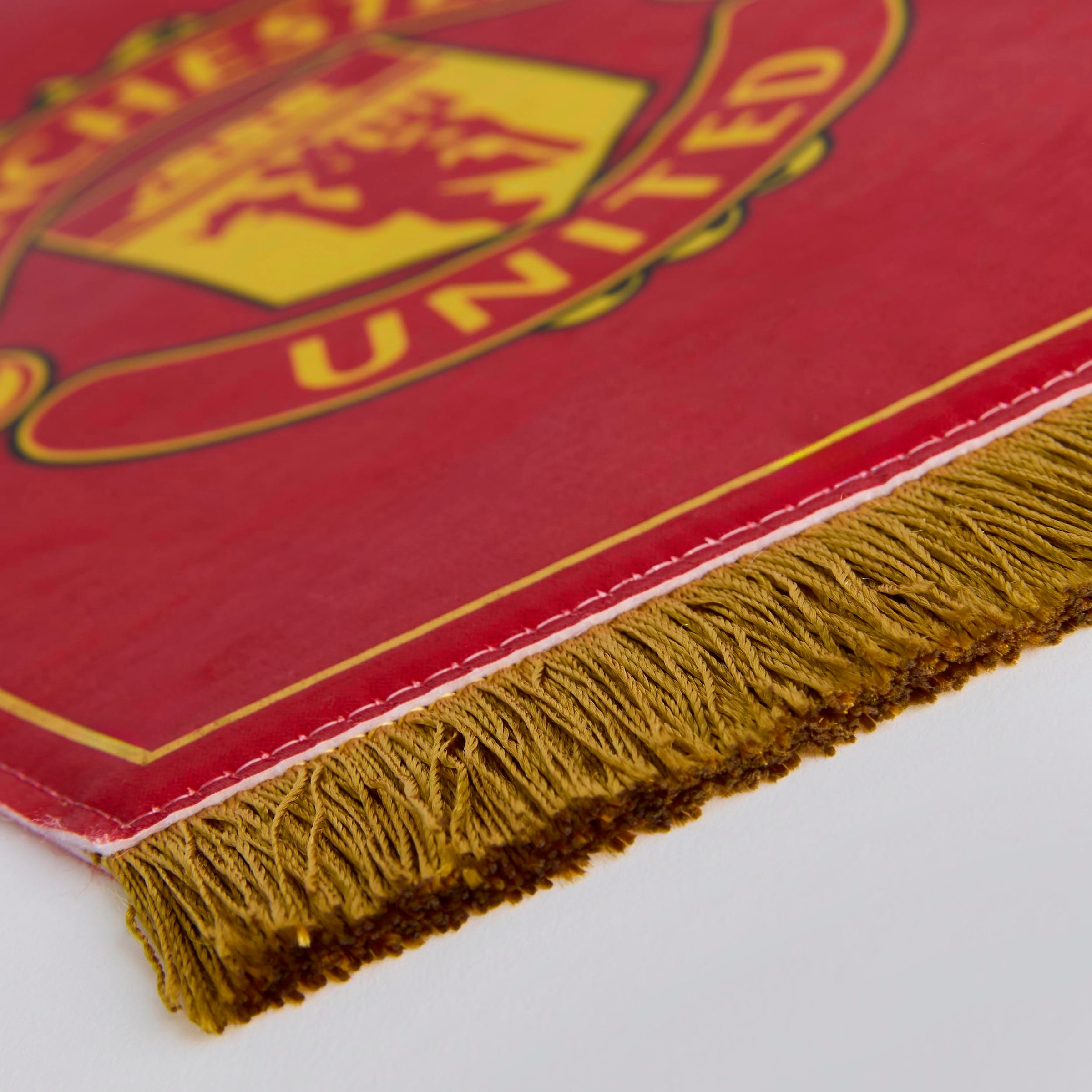 Manchester United Crest Pennant Red Rouge Détail [3-4]
