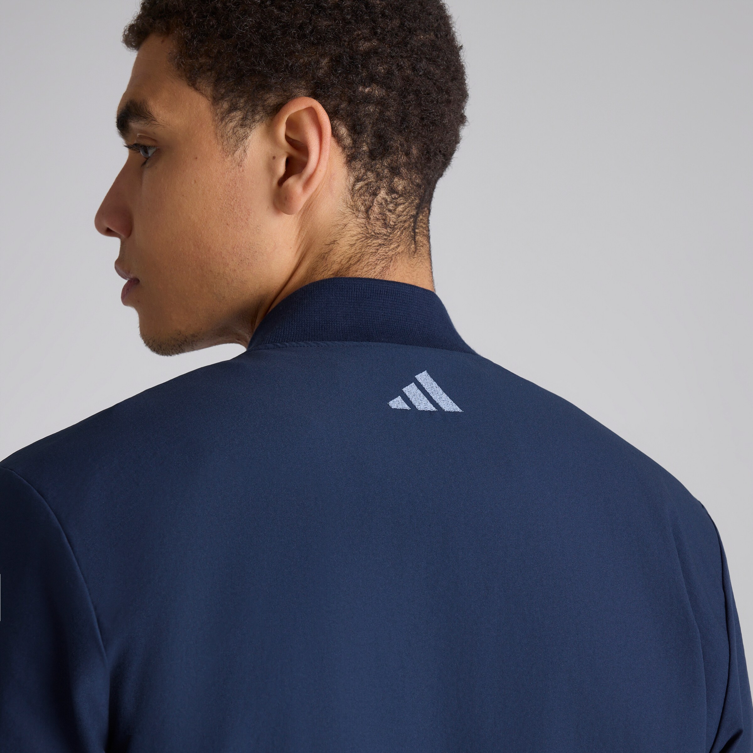 Manchester United x adidas Golf Ultimate365+ Jacket Navy Navy blue Detail [6-6]