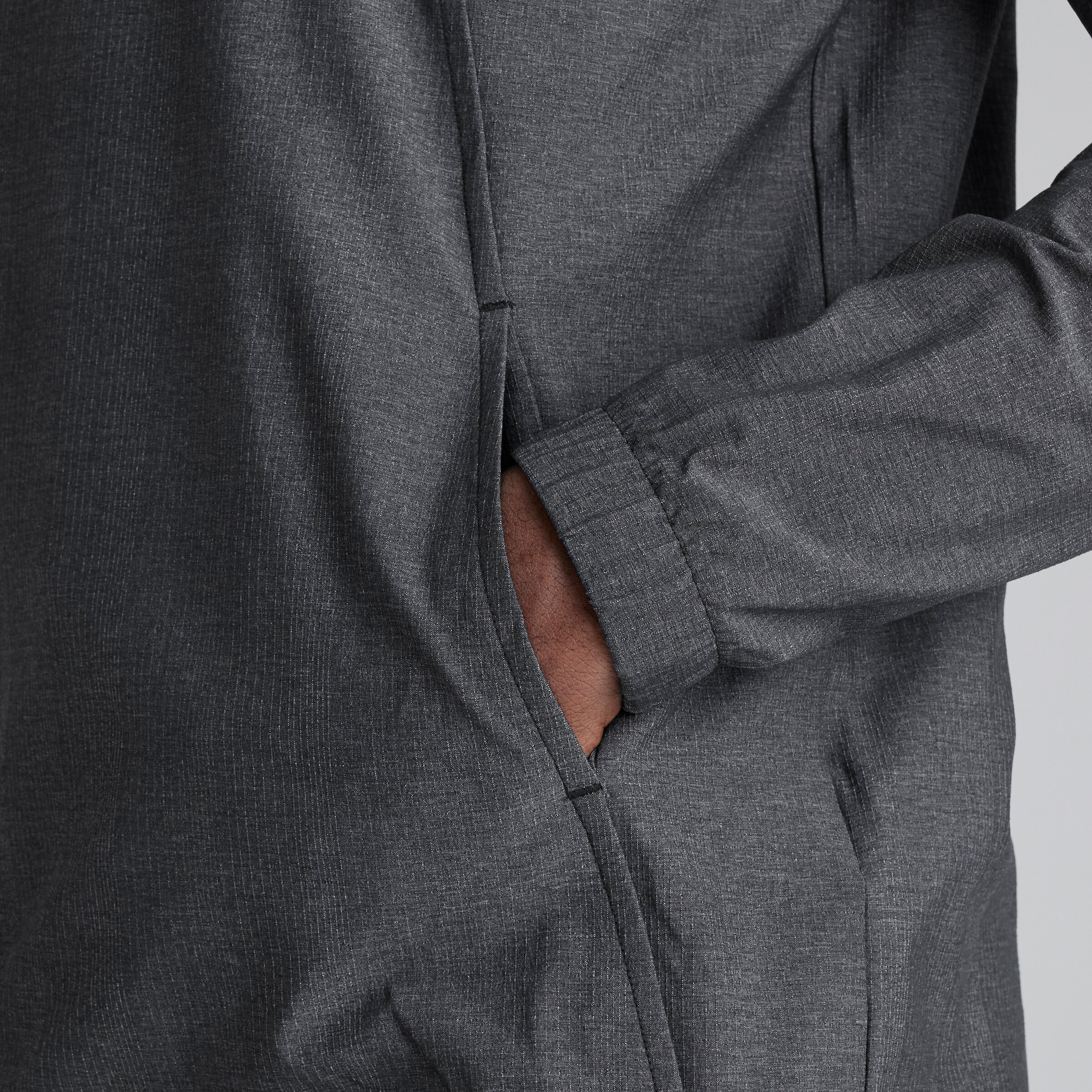 Manchester United x adidas Golf Ultimate365 Anorak Black Detail [4-5]