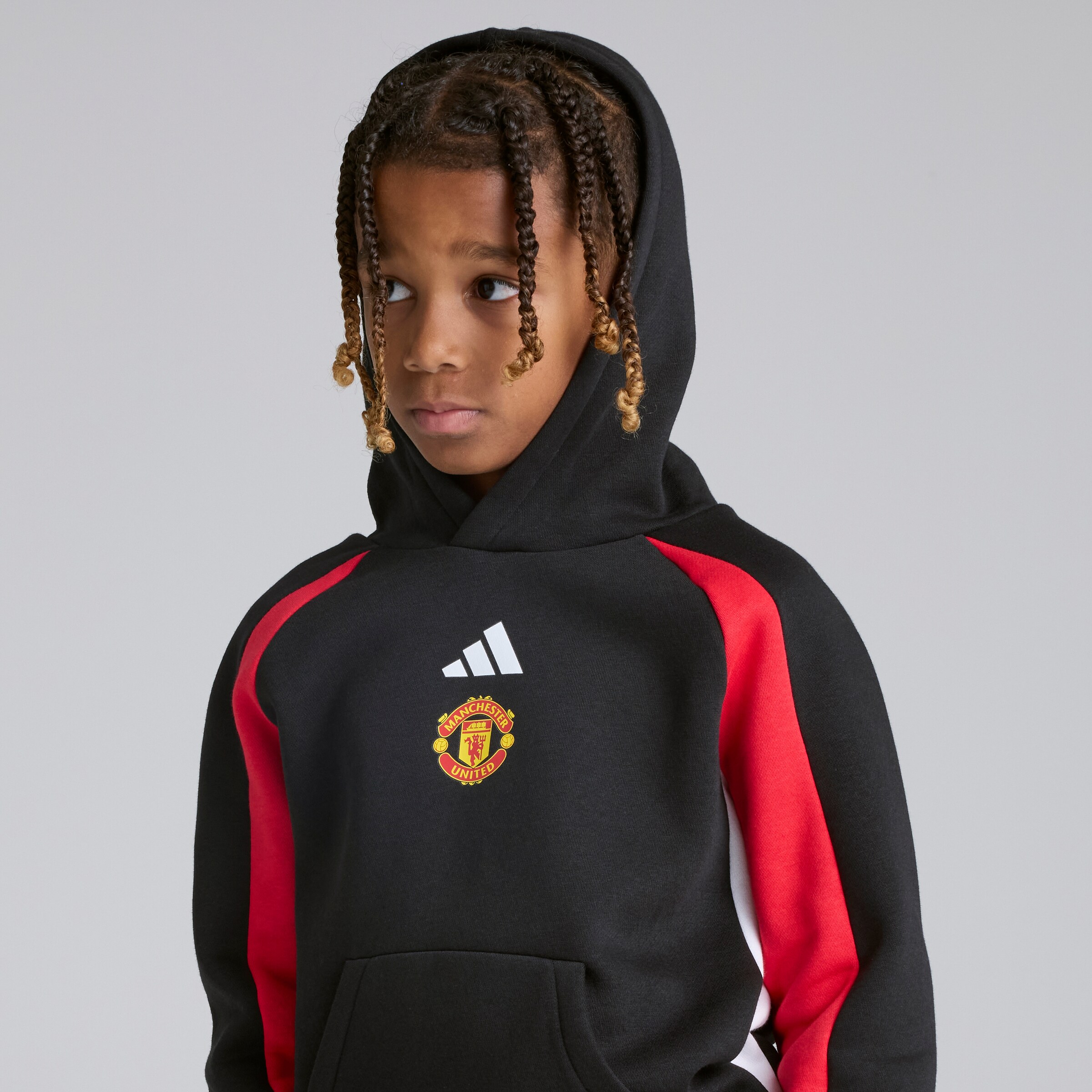 Manchester United x adidas Kids Colourblock Hoodie Black/Red Negro Detalle [5-5]