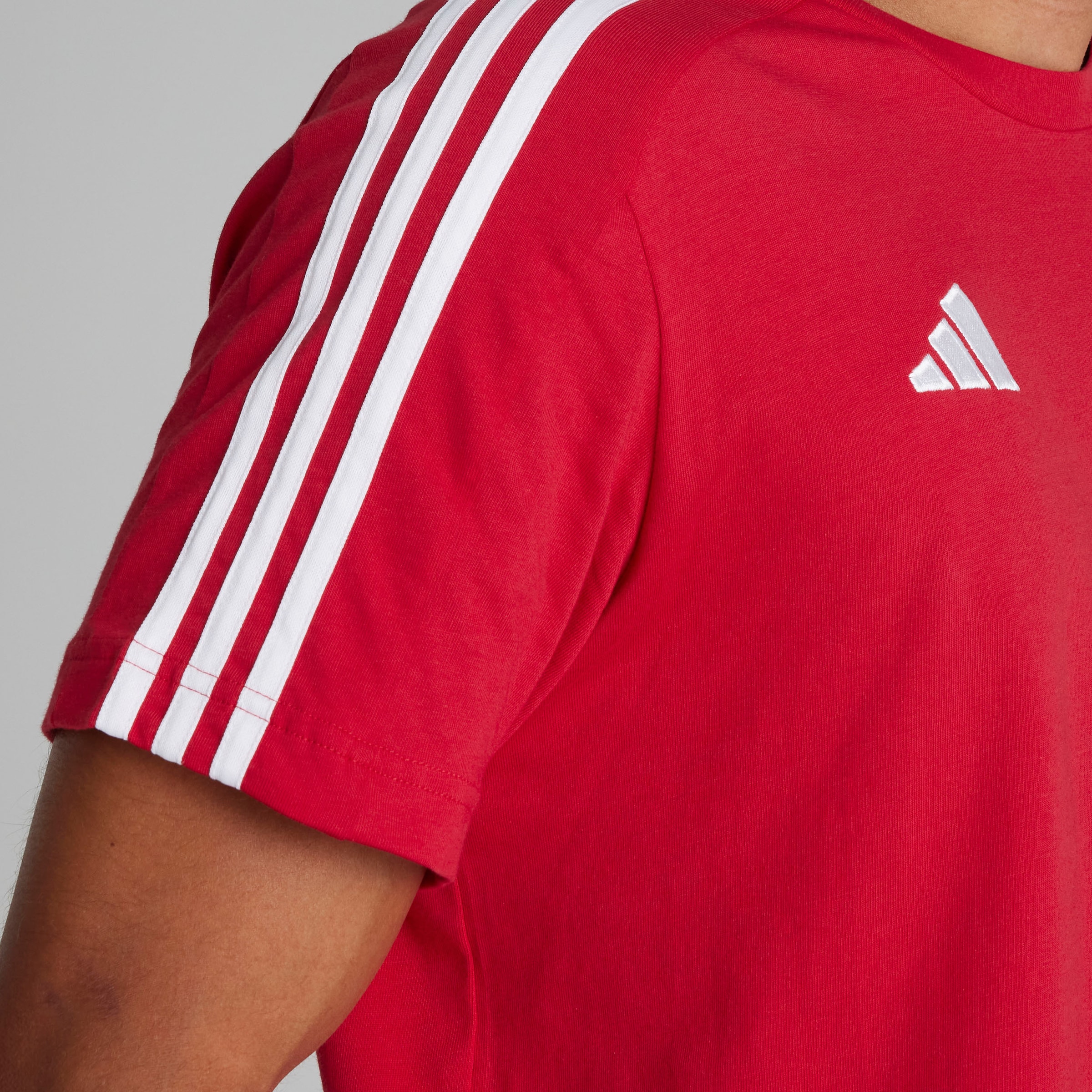 Manchester United DNA T-Shirt Red Red Detail [5-7]