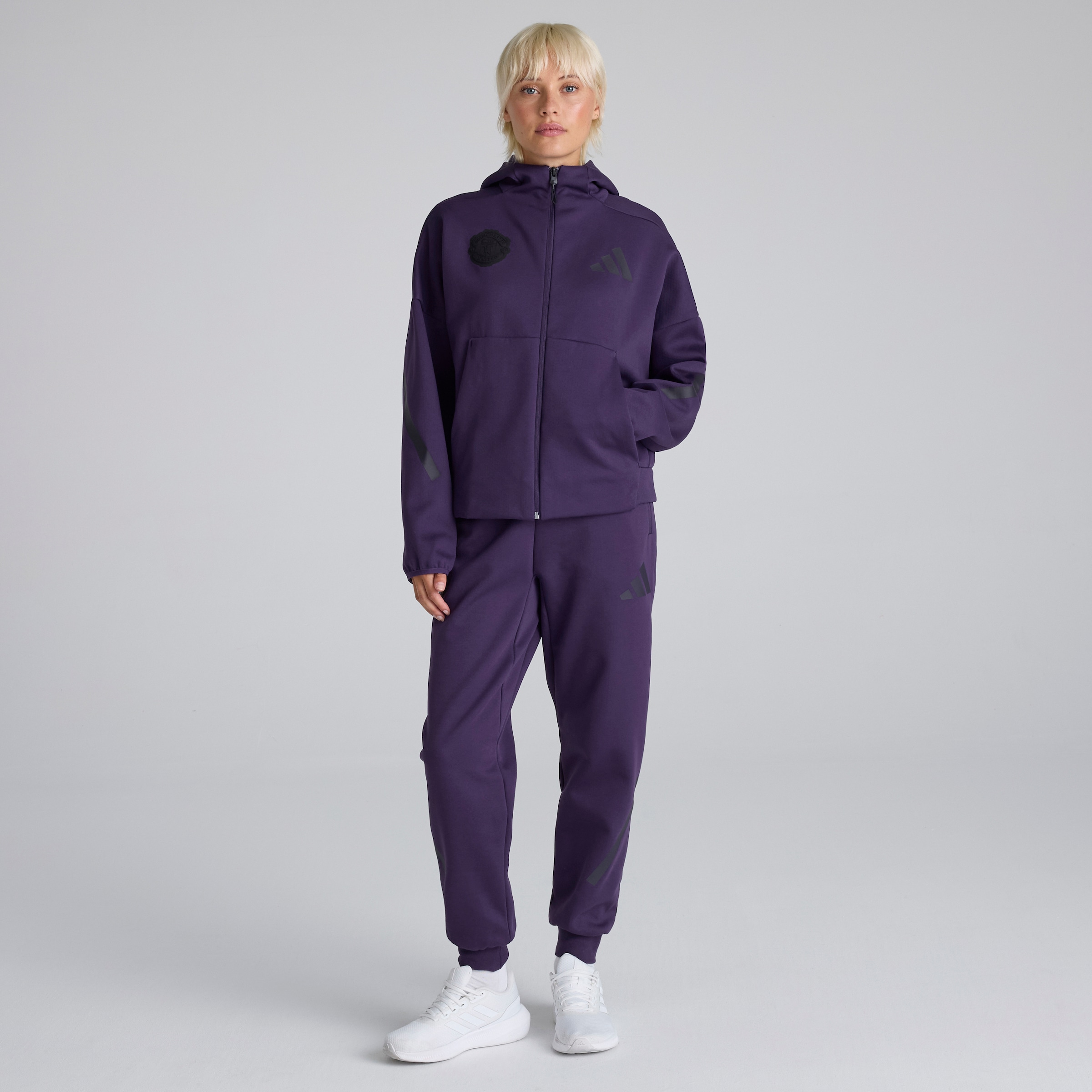 Manchester United x adidas Womens Z.N.E. Full-Zip Hoodie Purple Purple Detail [3-6]