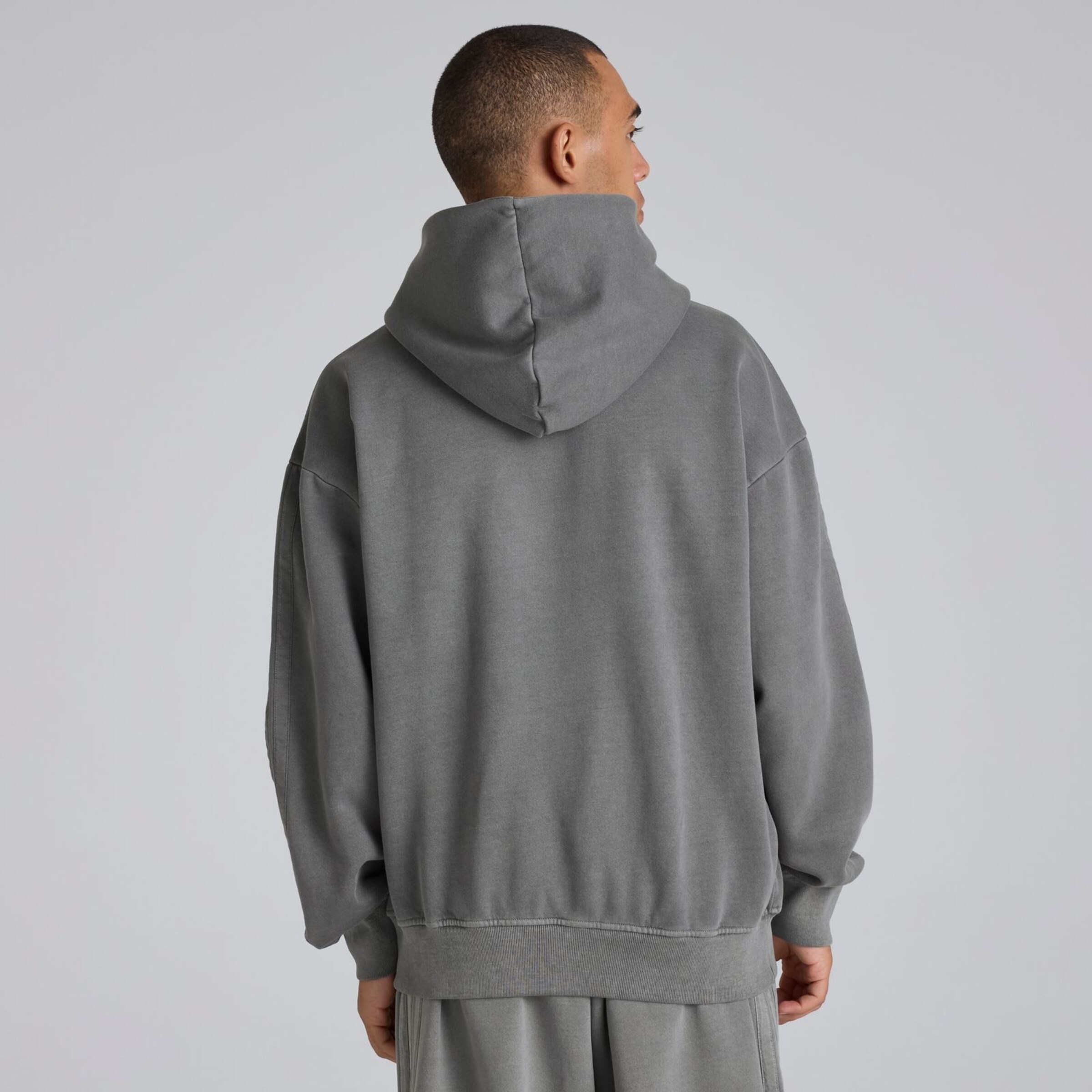 Manchester United x adidas ALL SZN Hoodie Washed Black Noir Détail [2-5]