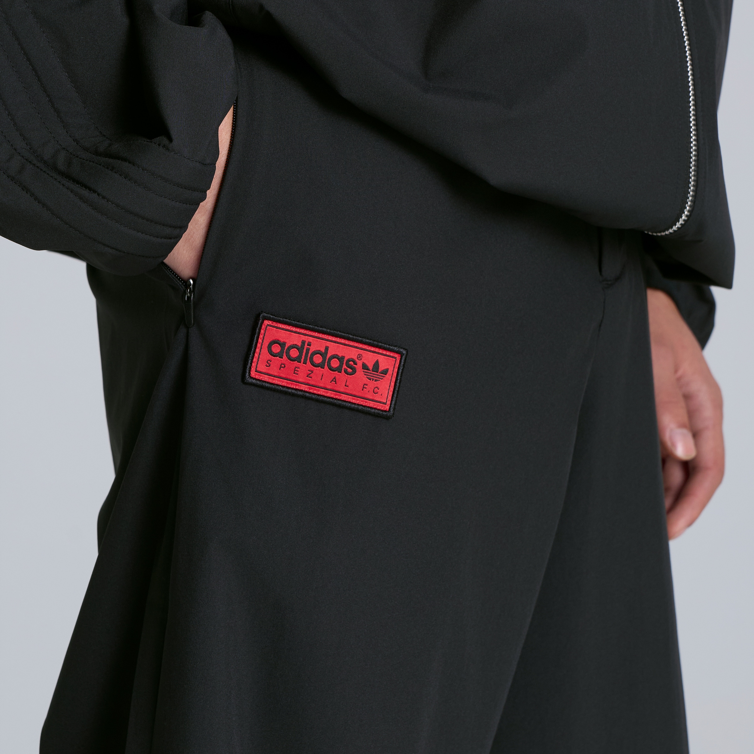 Manchester United x adidas SPZL FC Track Pants Black Black Detail [4-6]