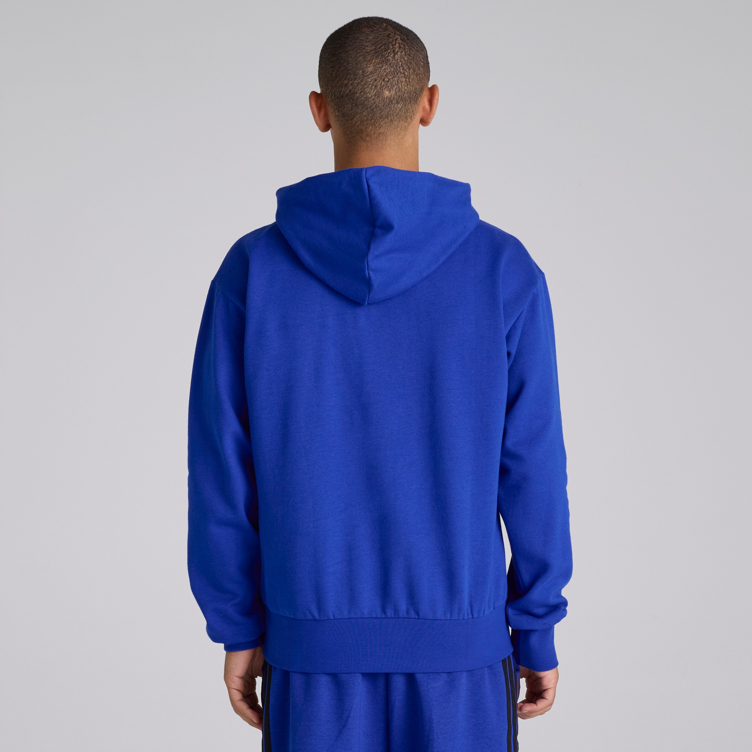 Manchester United x adidas Essentials Feelcozy Hoodie Blue Bleu Détail [2-6]