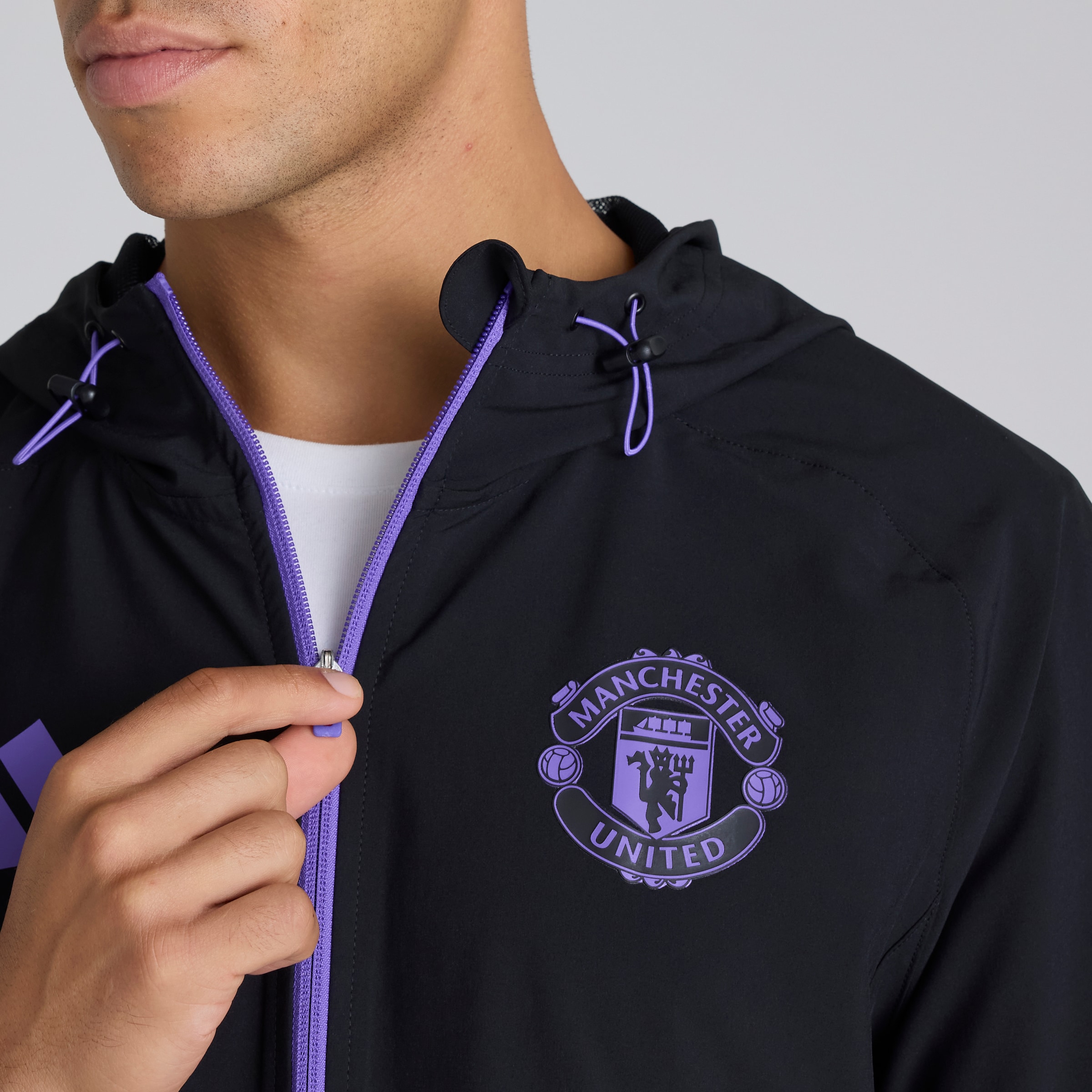Manchester United Tiro 25 Competition Vis Tech Travel Jacket Noir Détail [4-7]