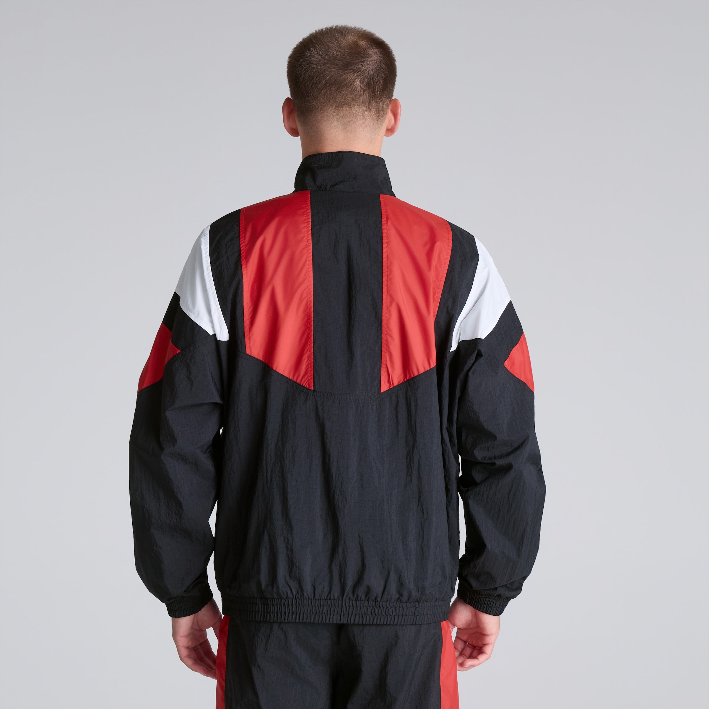 Manchester United x adidas EQT Track Top Black Black Detail [2-7]