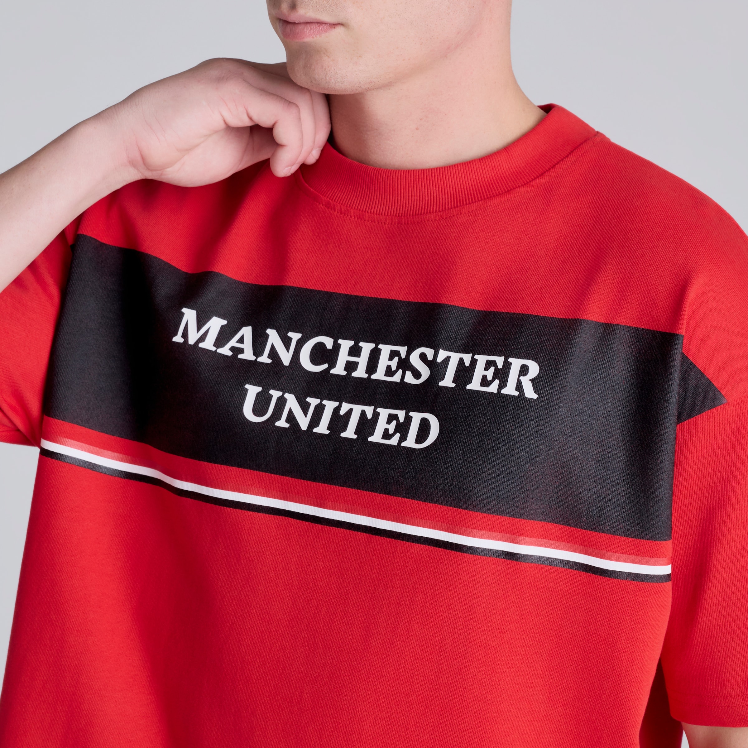 Manchester United Club Colours T-Shirt Red Rouge Détail [4-5]