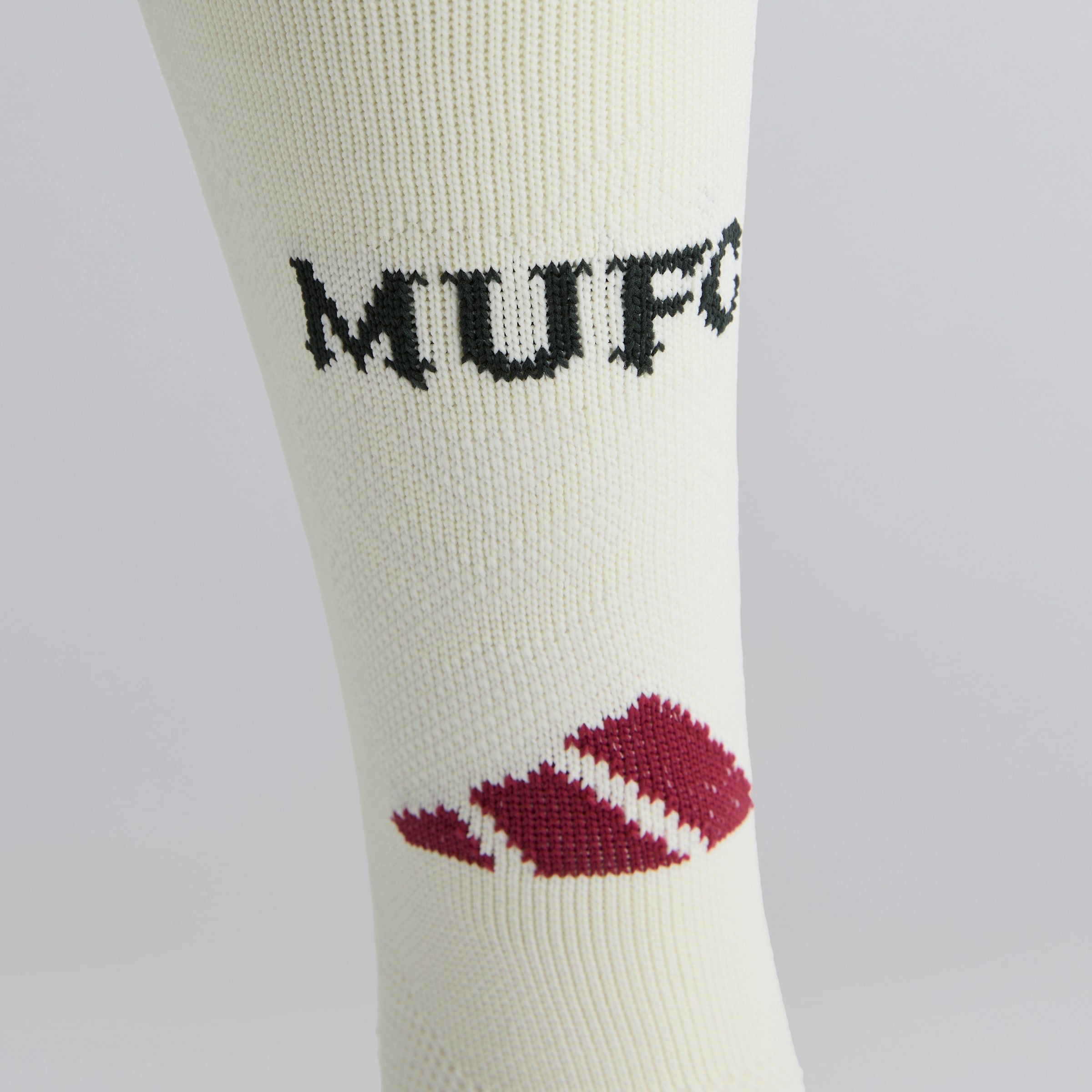 Manchester United 26/27 Third Kids Socks Cream Beige Detail [3-4]