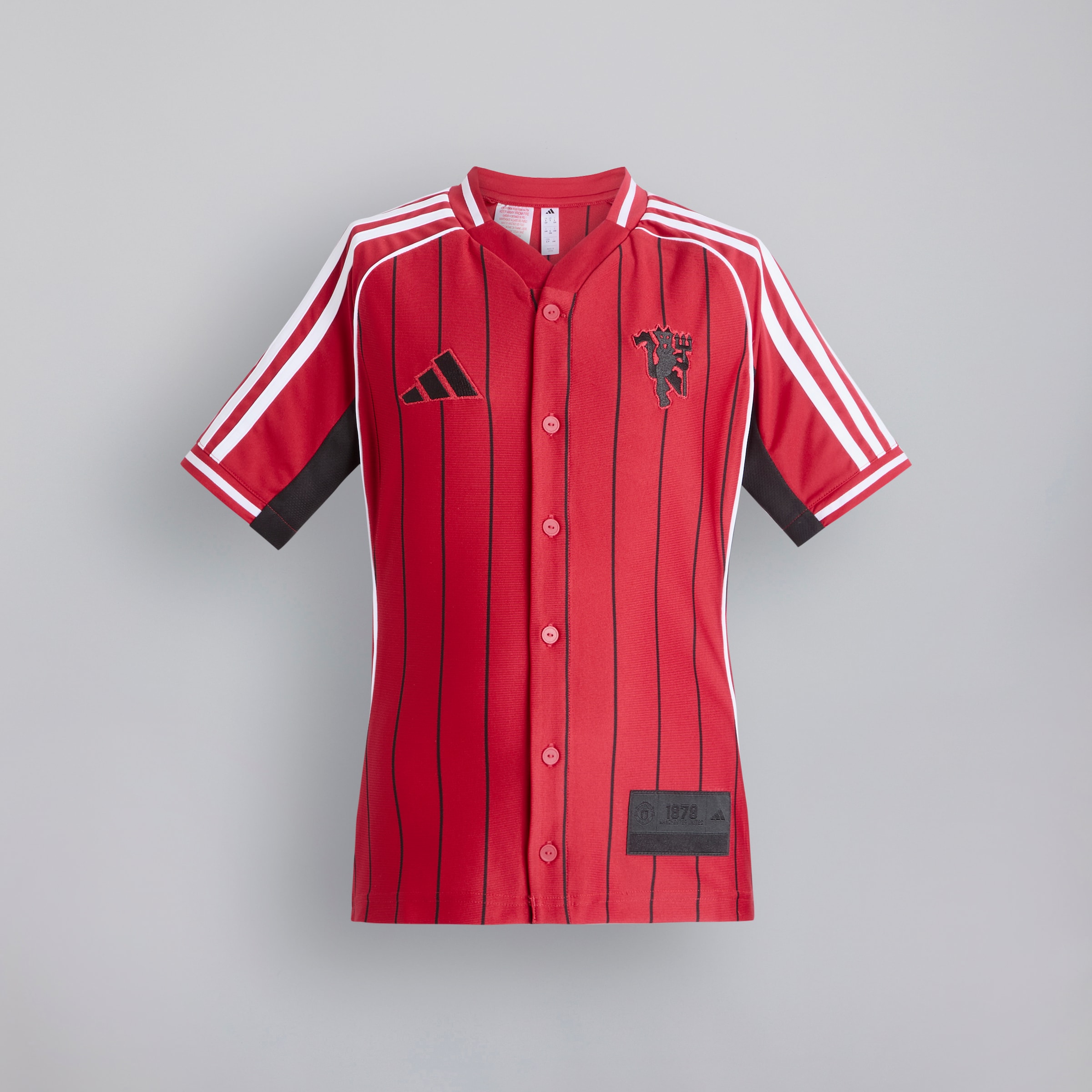 【US規格】 希少 アディダス MANCHESTER UNITEDサッカーシャツ US規格】 希少 アディダス MANCHESTER UNITEDサッカーシャツ