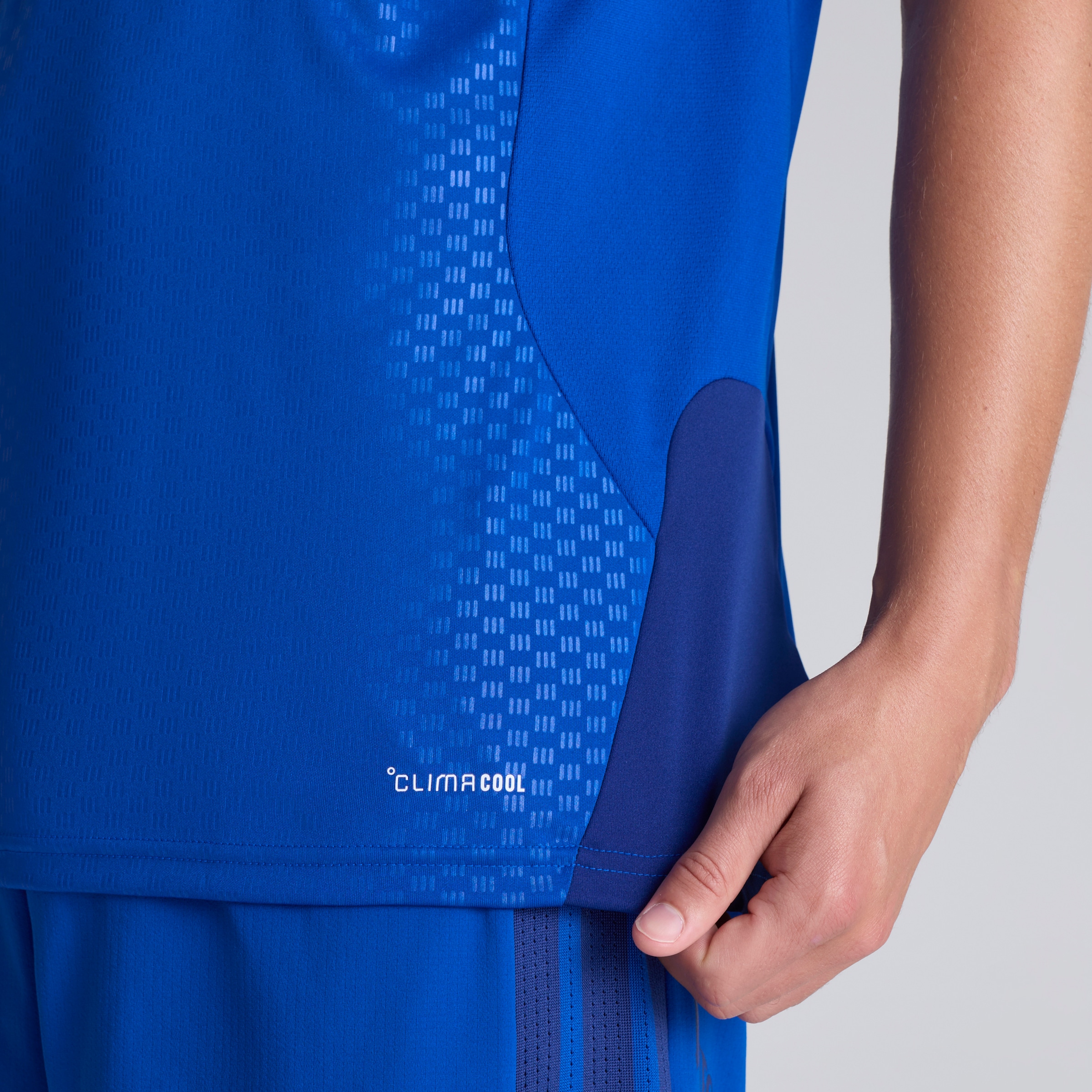 Manchester United 26/27 Cup Training Tiro Jersey Blue (Sponsored) Blau Detail [5-5]