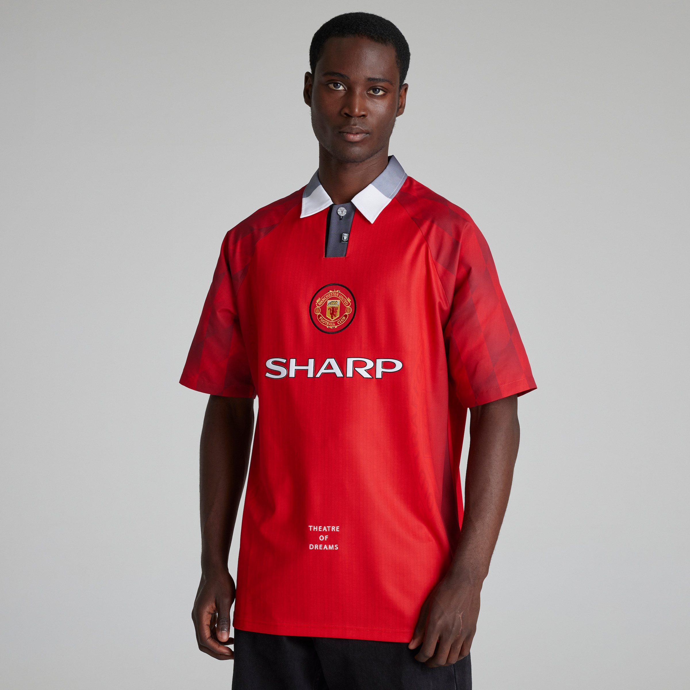Buy Manchester United 1996-98 Retro Home Shirt Red | Manchester