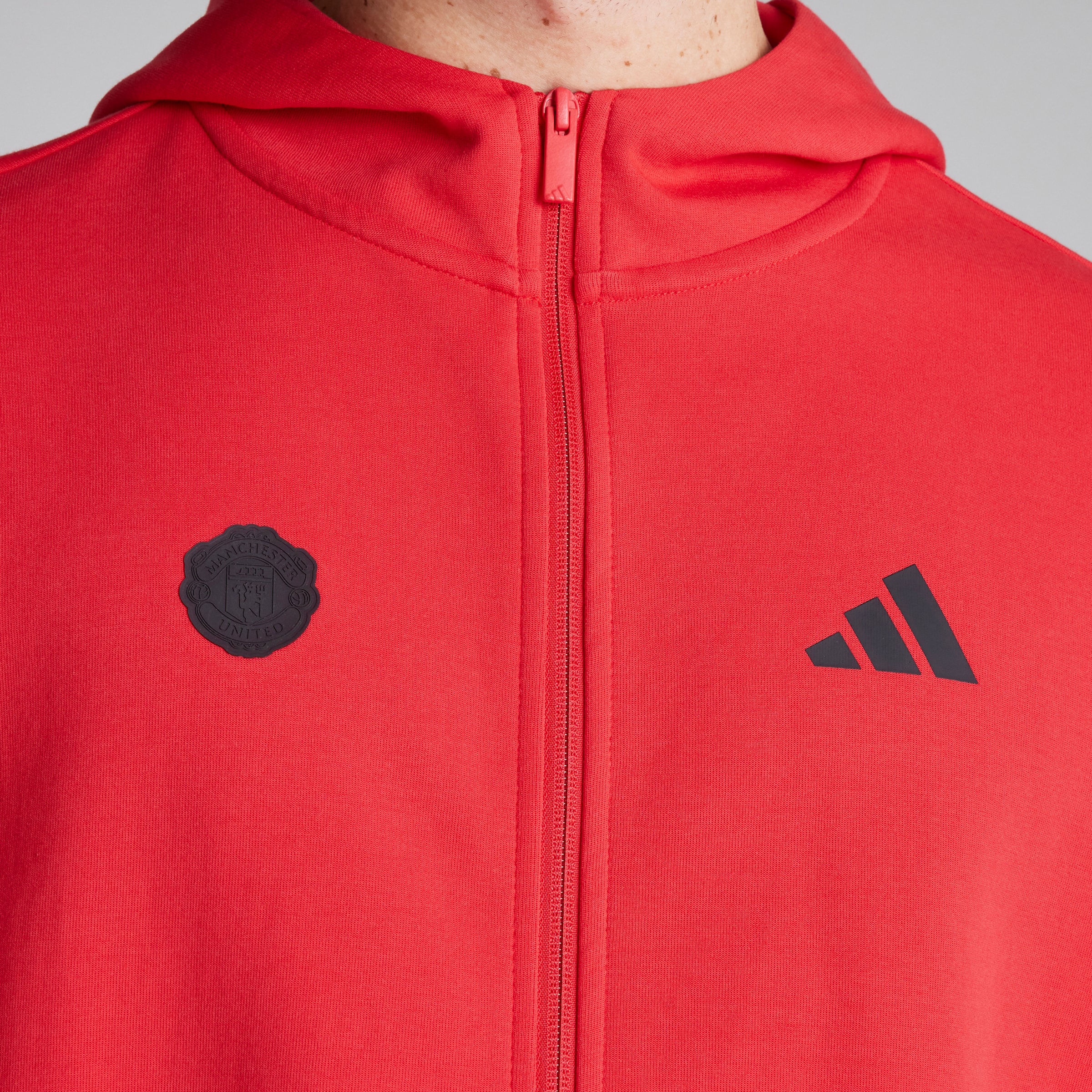 mu_mu③ Buy Manchester United x adidas Z.N.E. Full-Zip Hooded Track