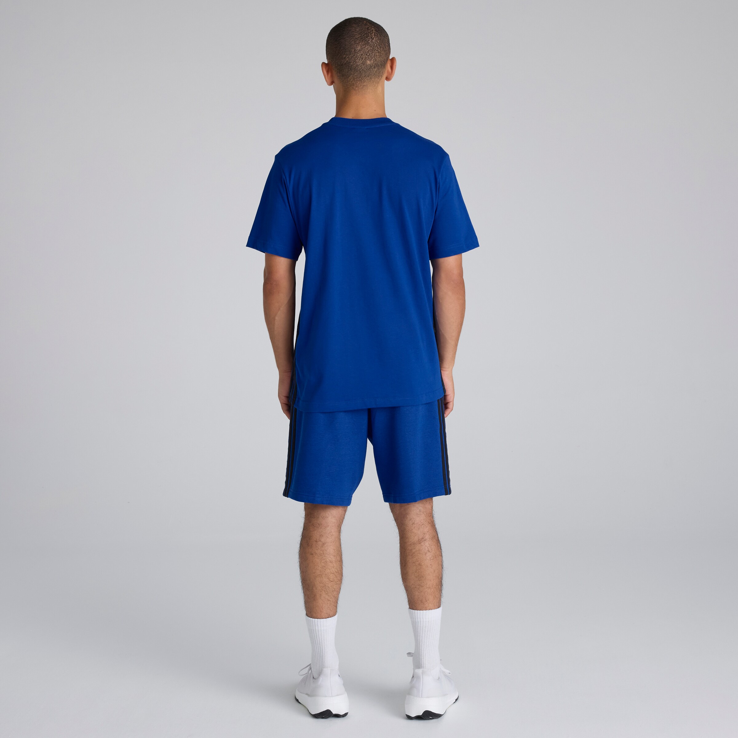Manchester United x adidas Essentials 3-Stripes Fleece Shorts Blue Blue Detail [2-6]