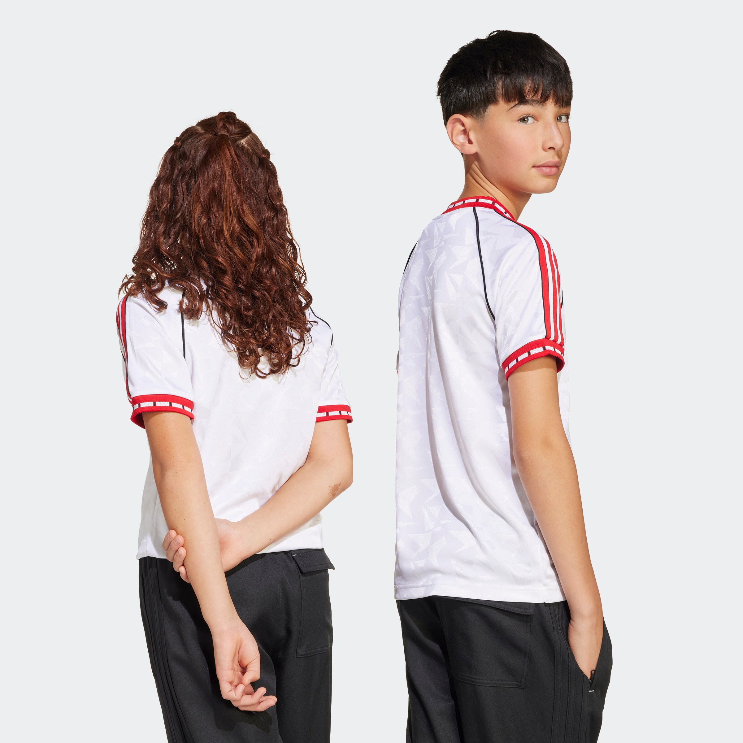 Manchester United x adidas Bring Back 1991 Away Jersey Kids White White Detail [2-7]