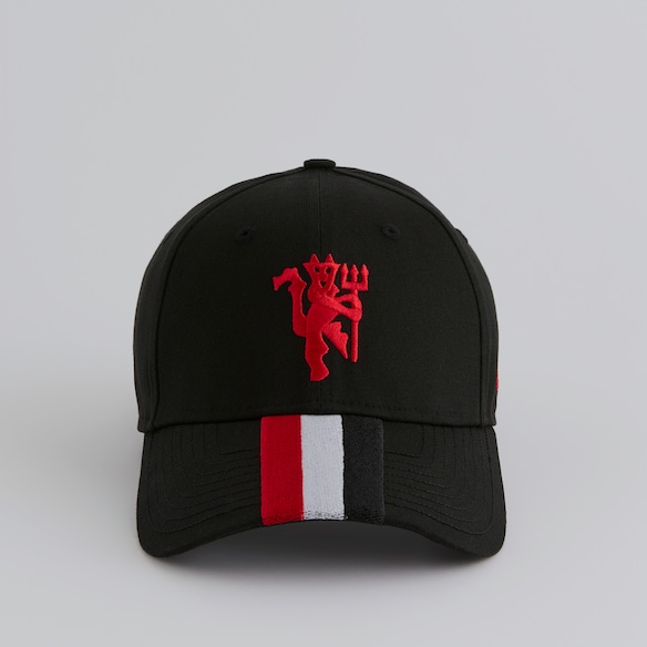 Manchester United x New Era Fan Flag Visor 9 Forty Cap Black Black