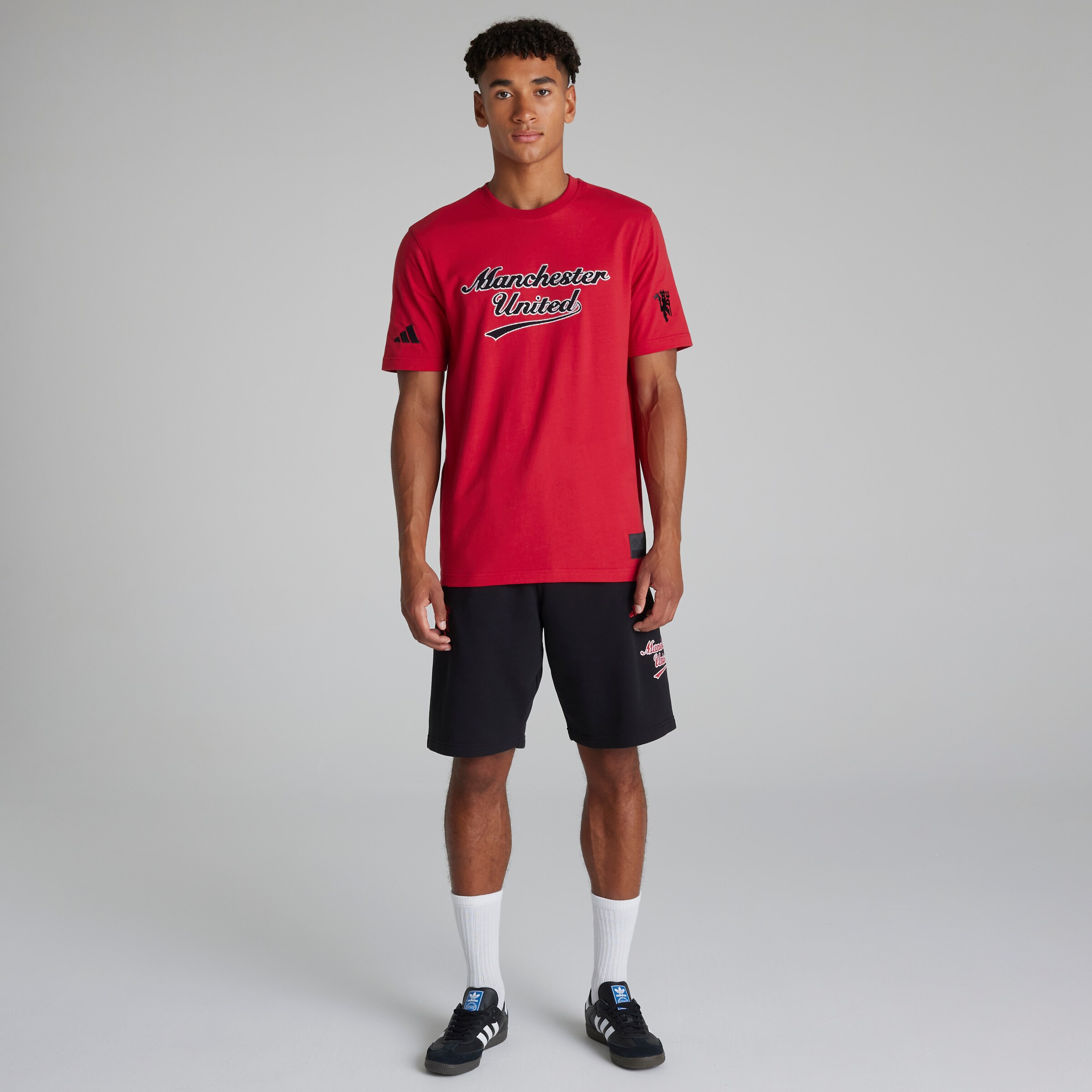 Manchester United x adidas US Pack T-Shirt Red Red Detail [3-6]