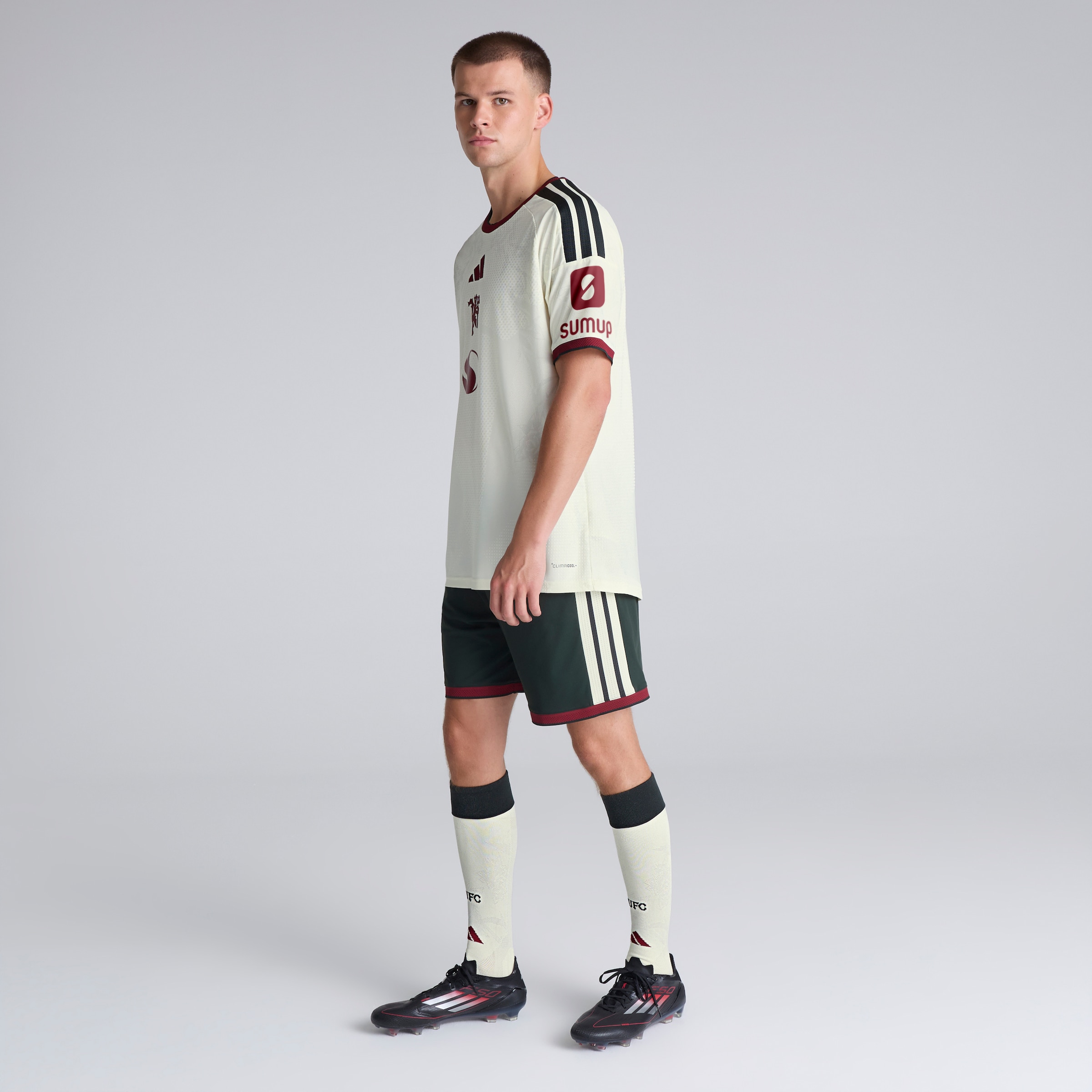 Manchester United 26/27 Third Authentic Shorts Green Green Detail [4-5]
