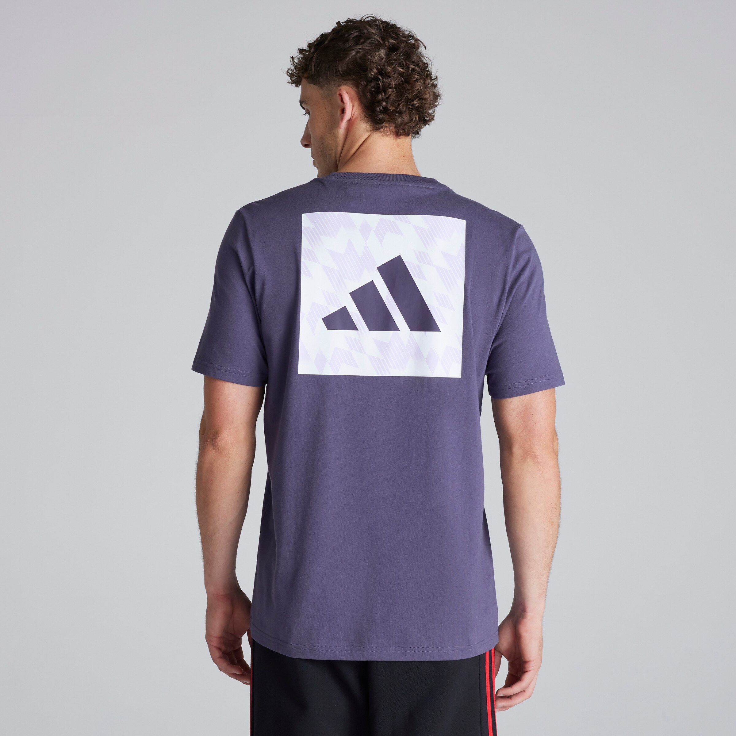 Manchester United Seasonal Graphic T-Shirt Purple Violet Détail [3-8]