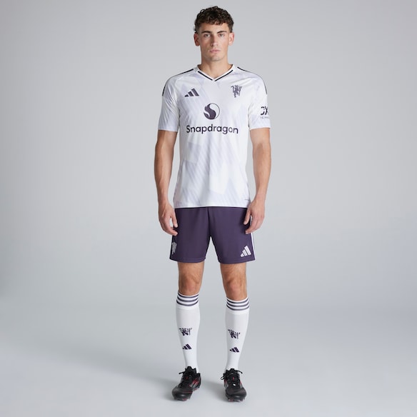 Manchester United 25/26 Away Shorts Purple