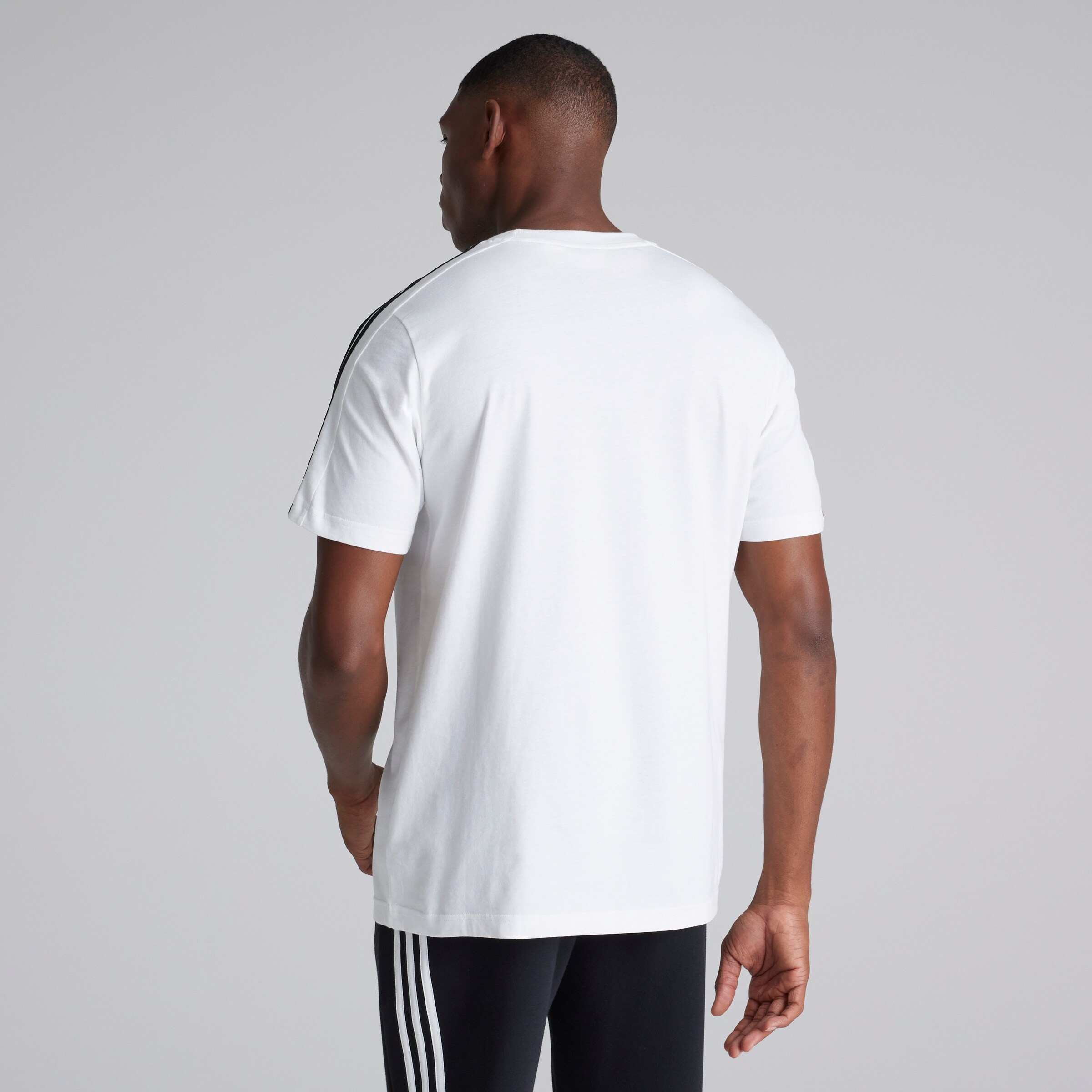 Manchester United x adidas Essentials Single Jersey 3-Stripes T-Shirt White White Detail [2-6]