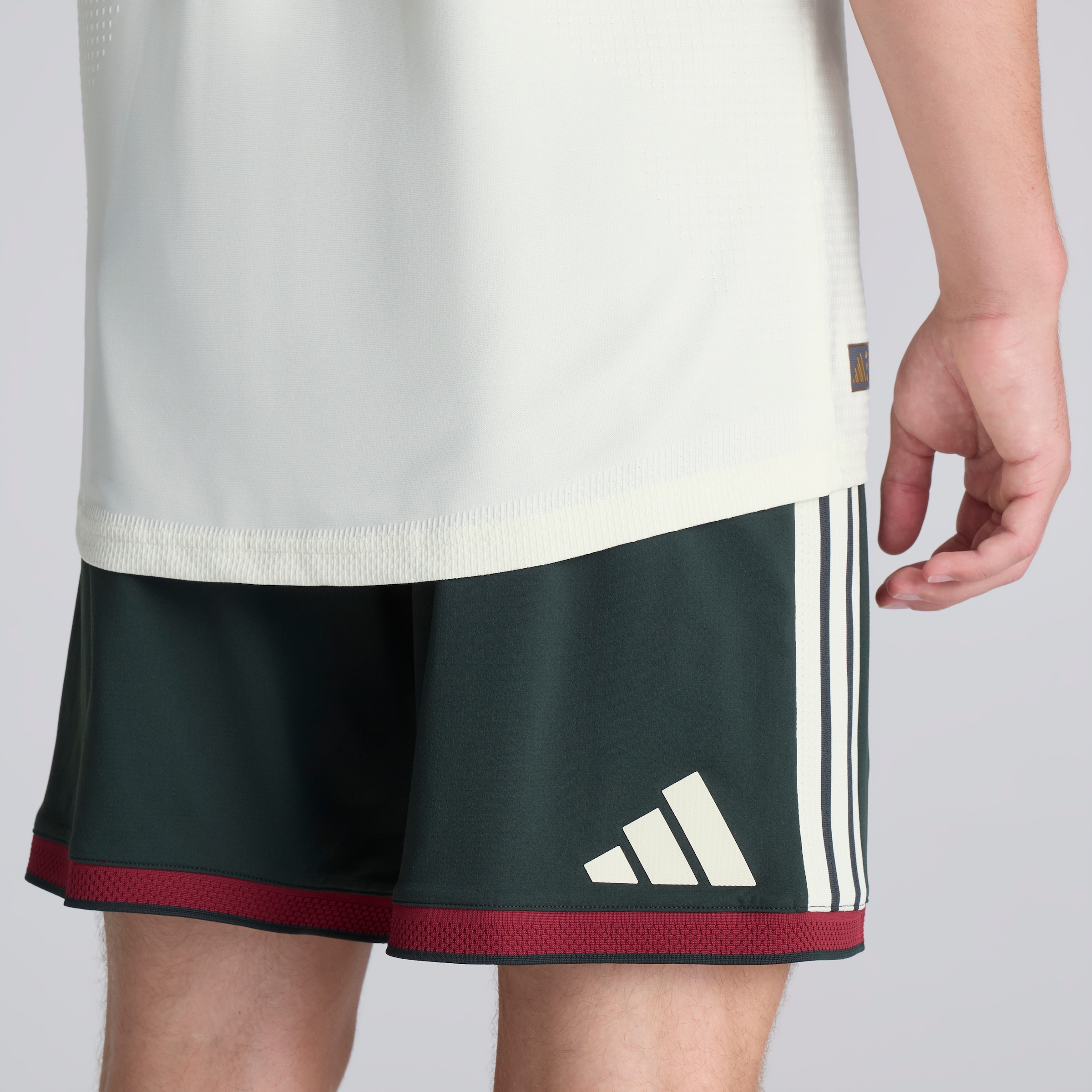Manchester United 26/27 Third Authentic Shorts Green 绿色 细节 [3-5]