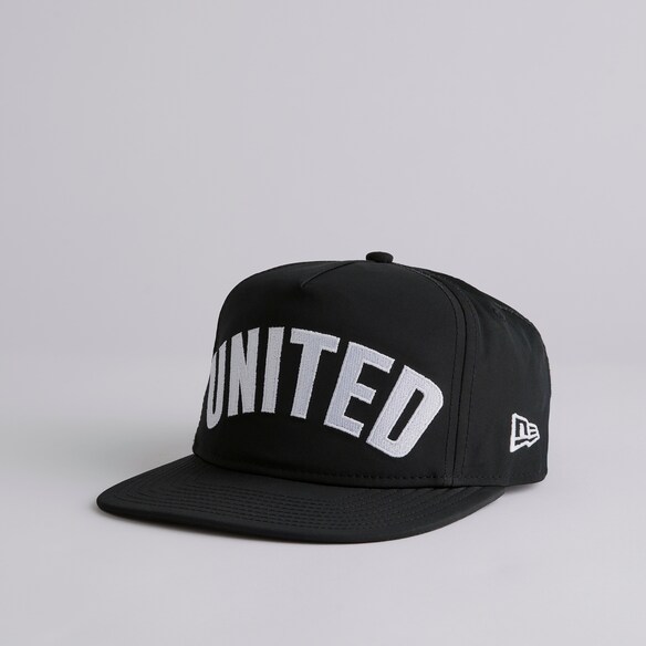 Manchester United x New Era Oversize Golfer 39Thirty Cap Black Black