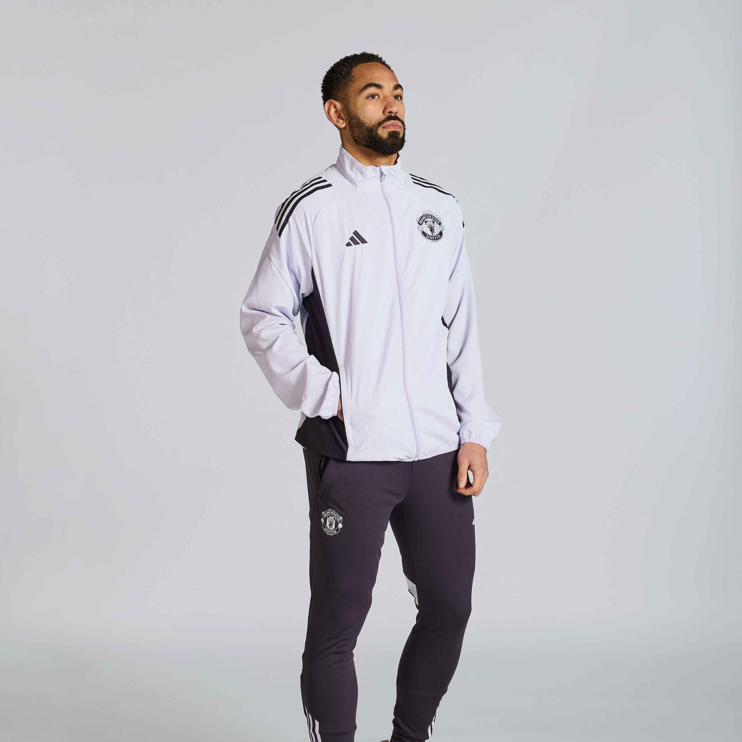 Manchester United Tiro 25 Competition Presentation Jacket Purple Detail [3-4]