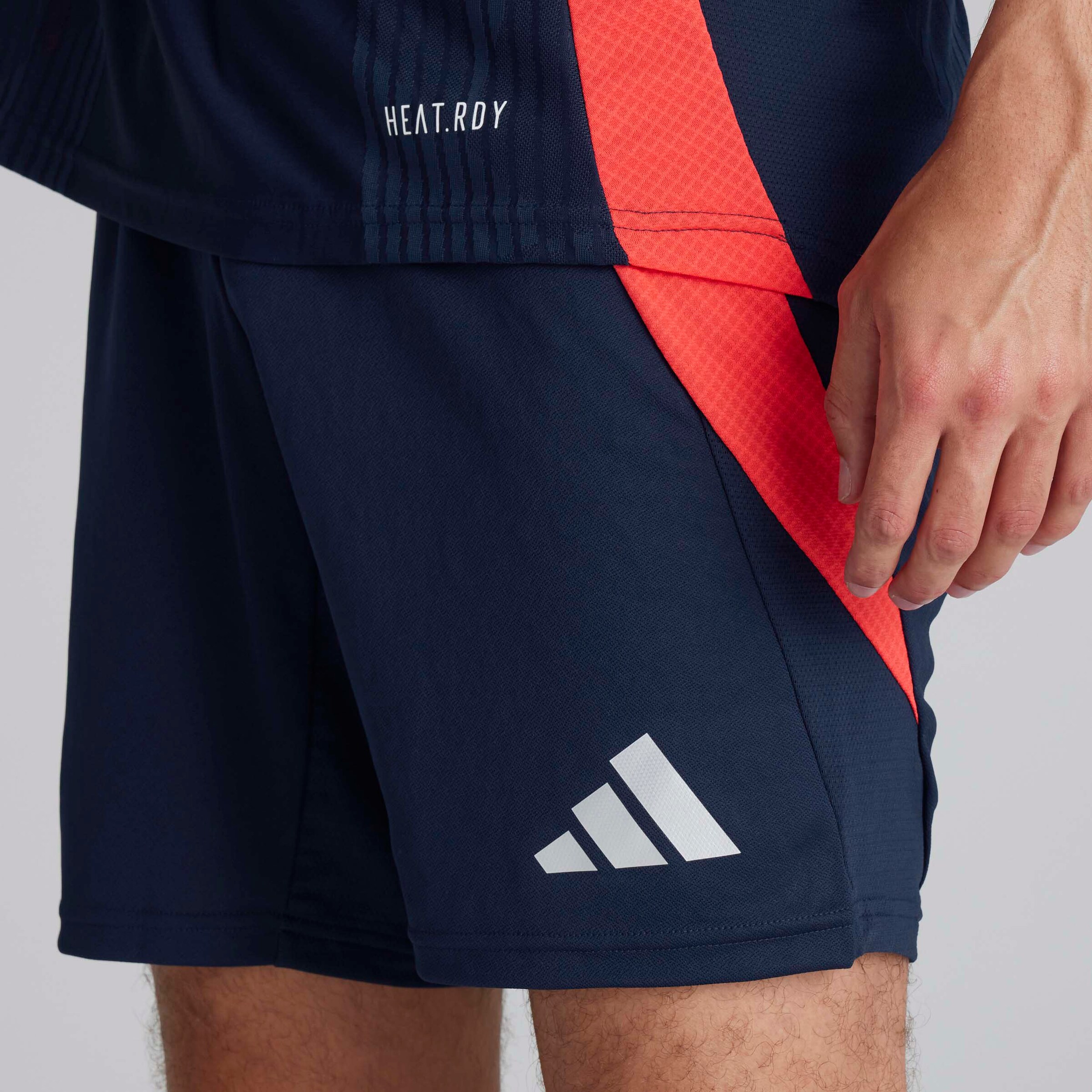 曼联 Tiro 24 专业训练短裤 海军蓝 蓝色 细节 [4-5]