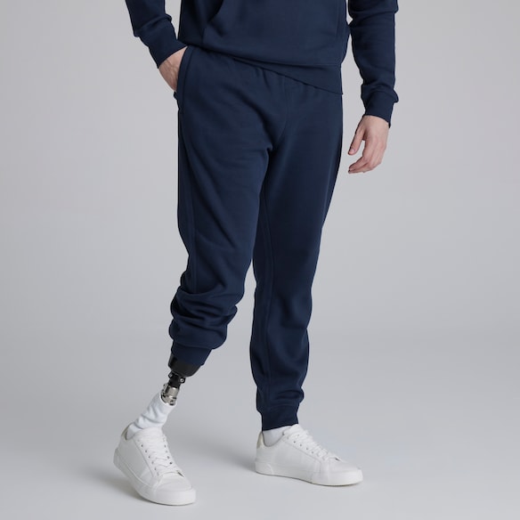 Manchester United Devil Essentials Joggers Navy Navy blue