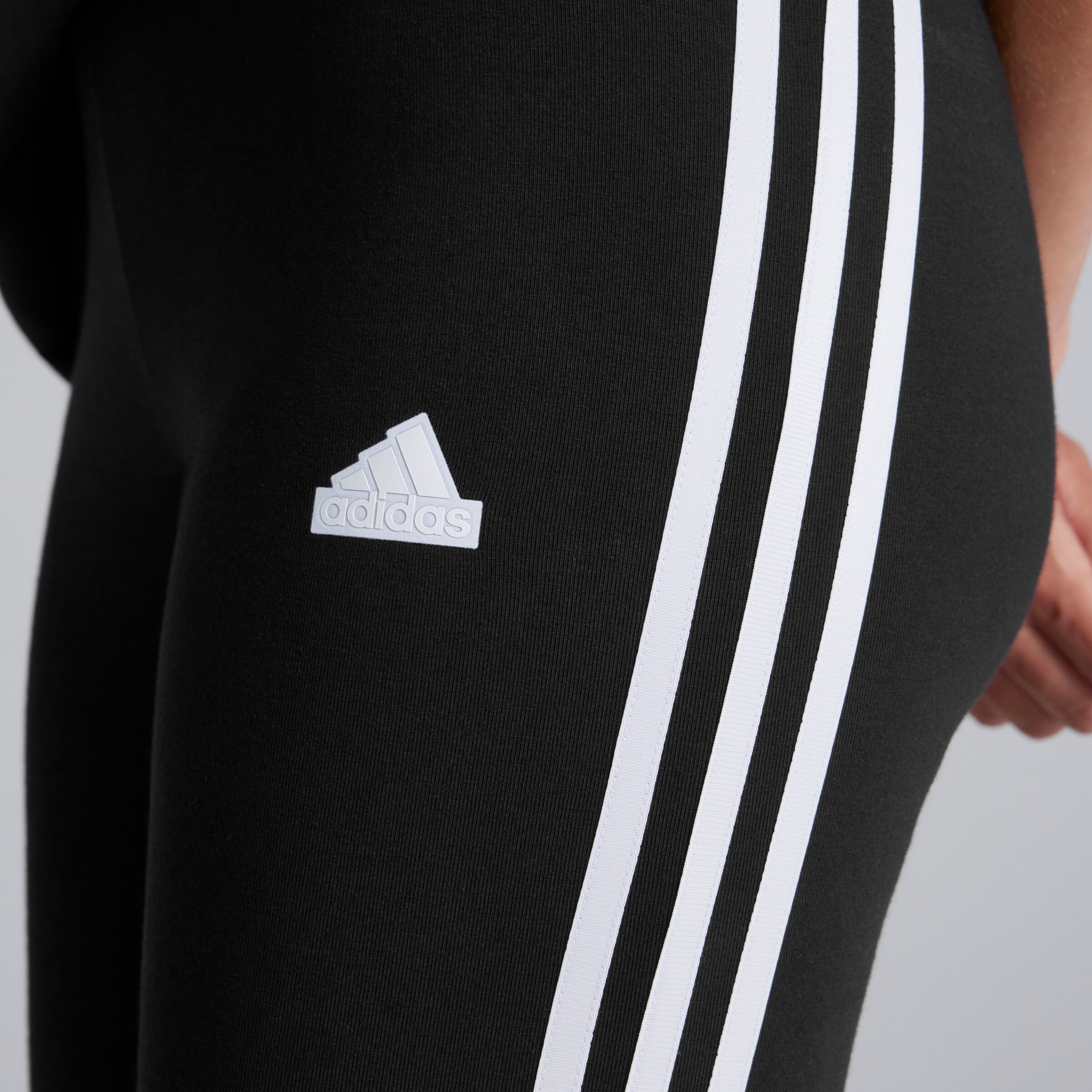 Manchester United x adidas Womens Future Icons 3-Stripes Leggings Black Black Detail [5-5]