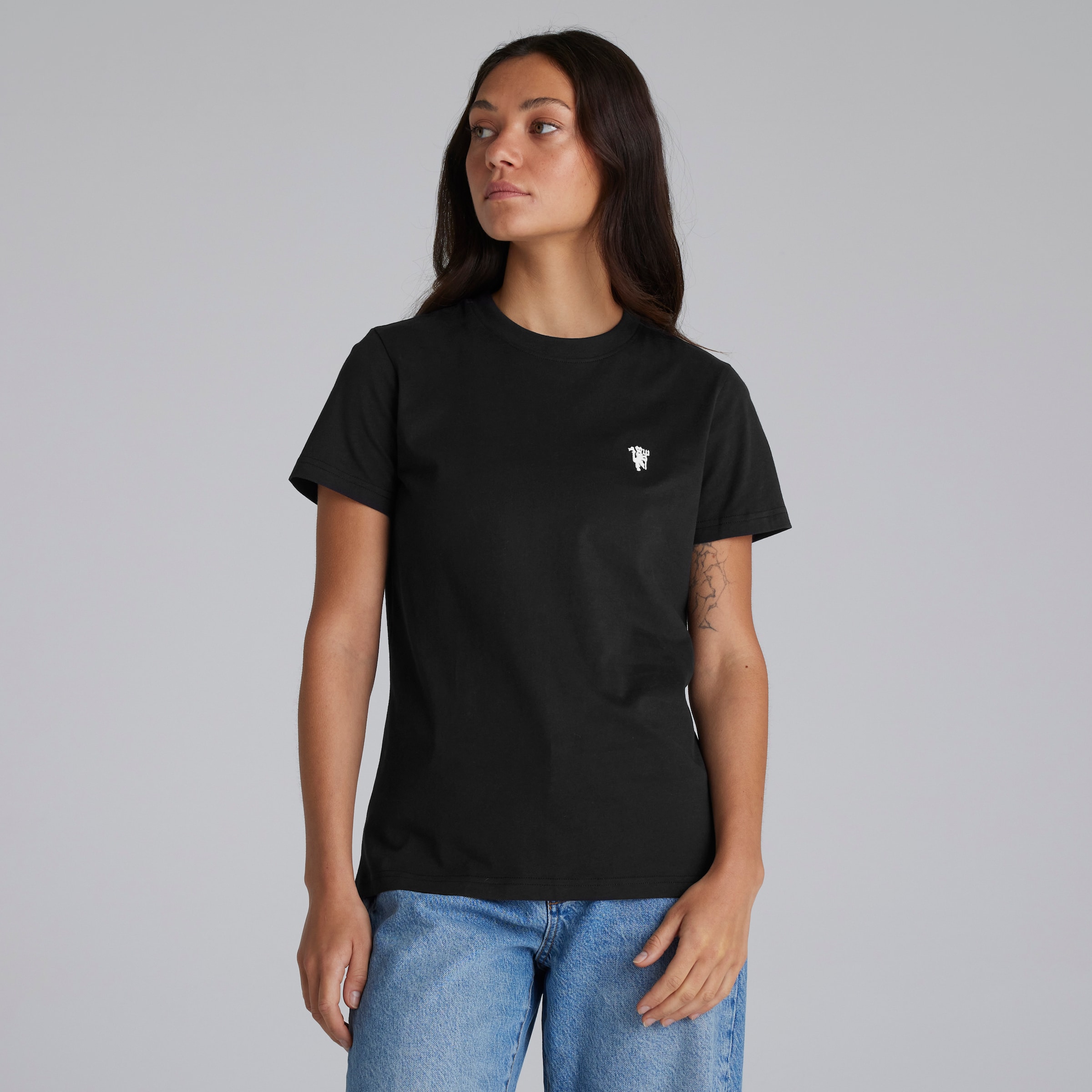 Manchester United Womens Devil Essentials T-Shirt Black Black