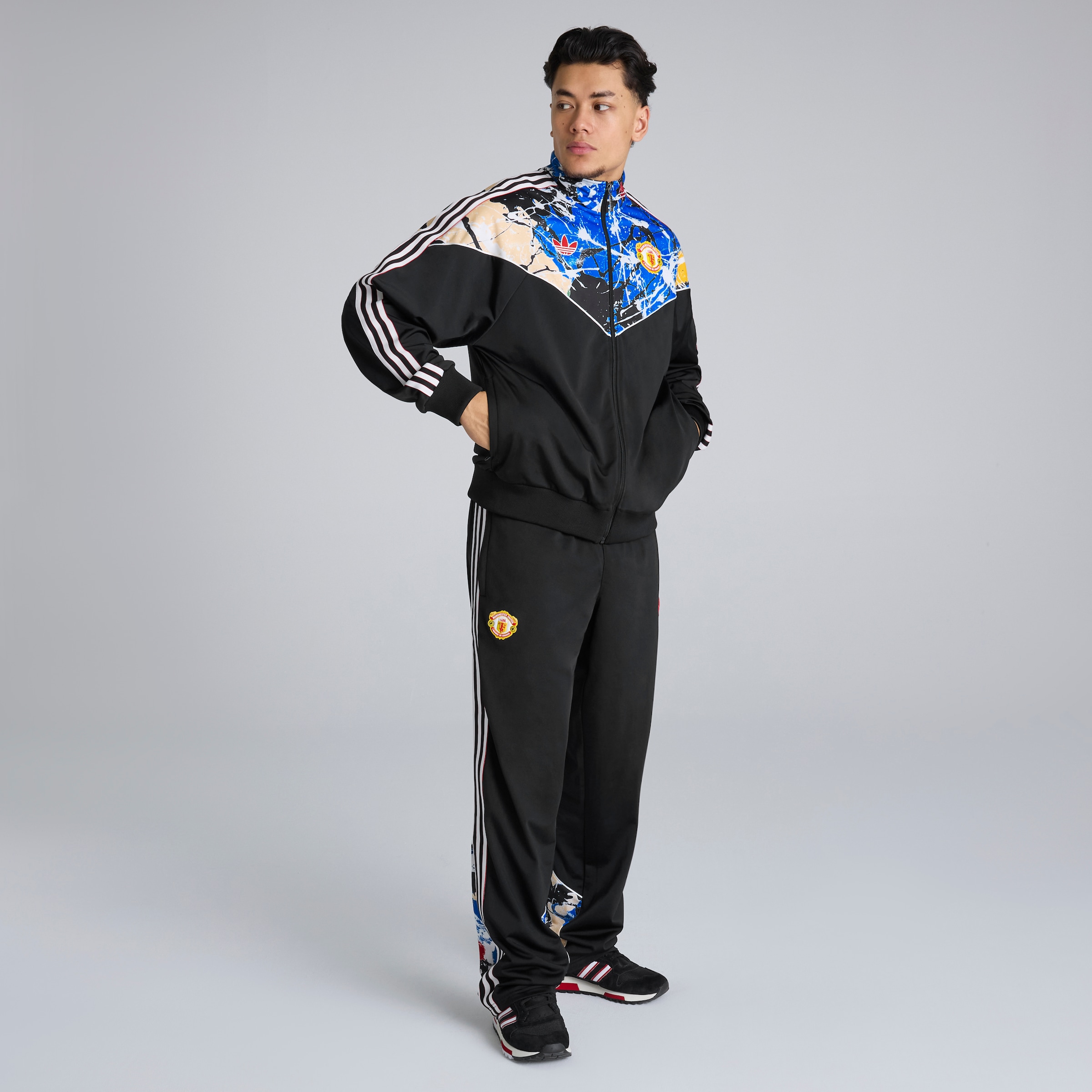 Manchester United x adidas Stone Roses Track Jacket Black Black Detail [3-8]