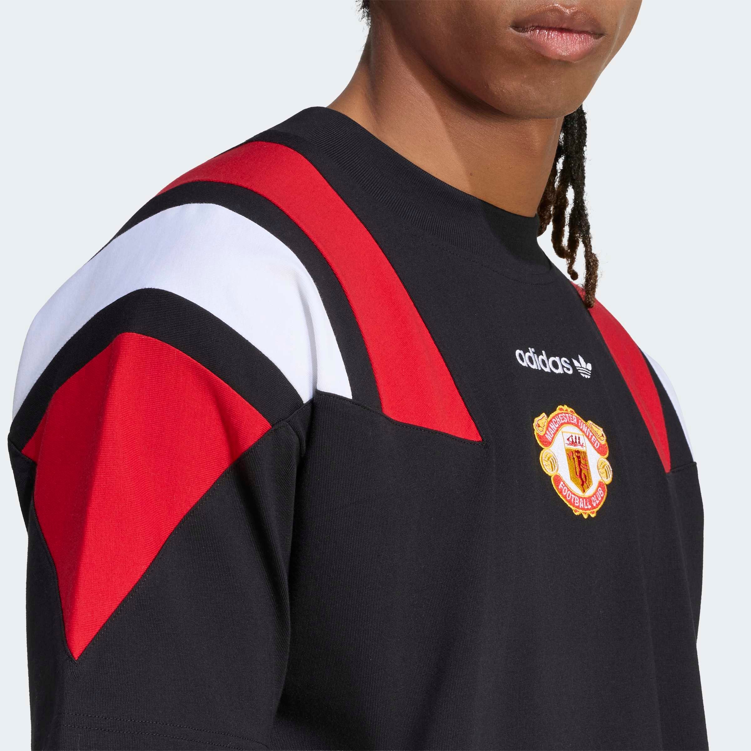 Manchester United x adidas EQT T-Shirt Black Black Detail [5-6]