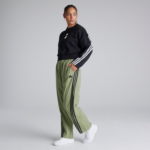 Manchester United x adidas Womens Future Icons 3-Stripes Tracksuit Bottoms Green Green