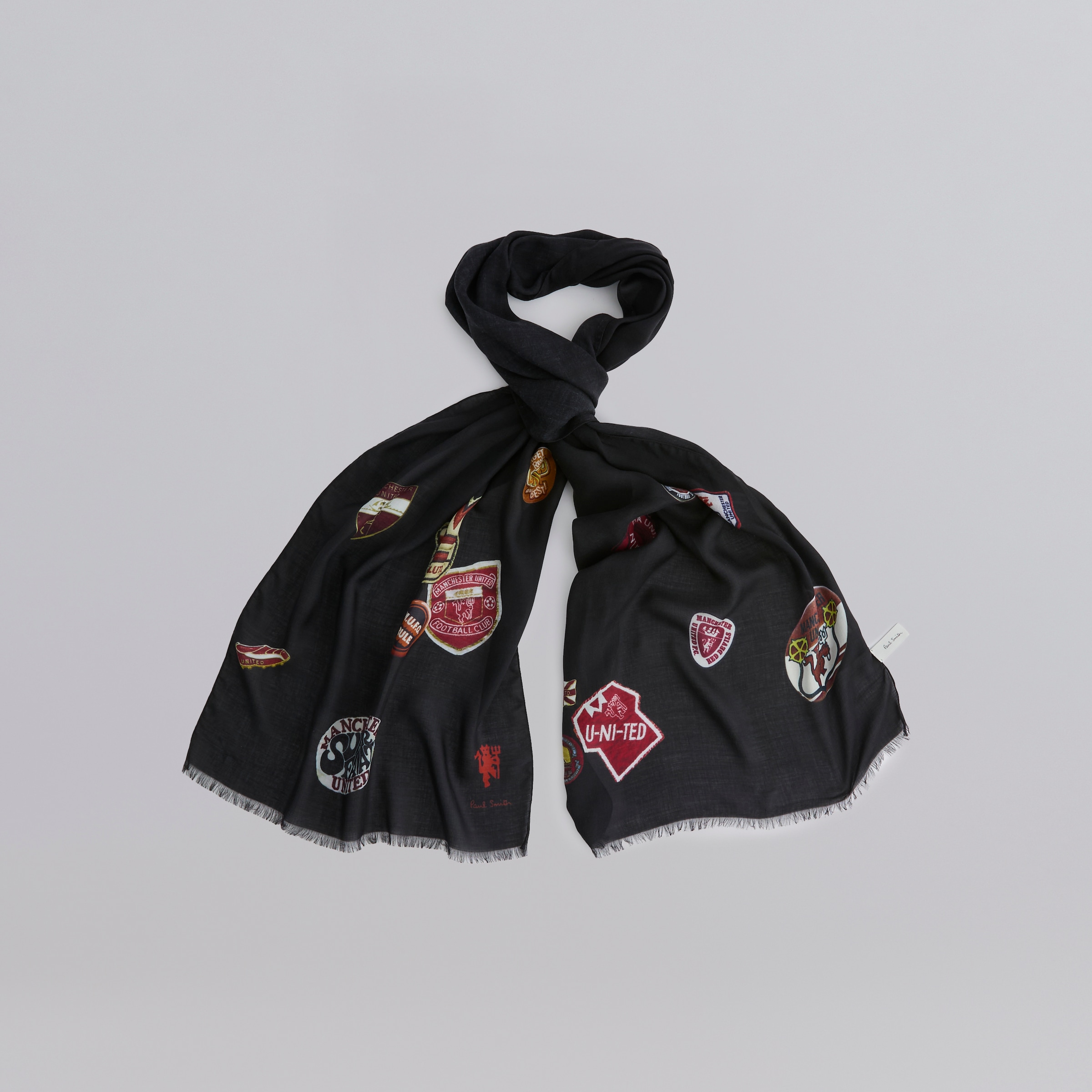 Manchester United x Paul Smith Fan Badge Scarf Black Black