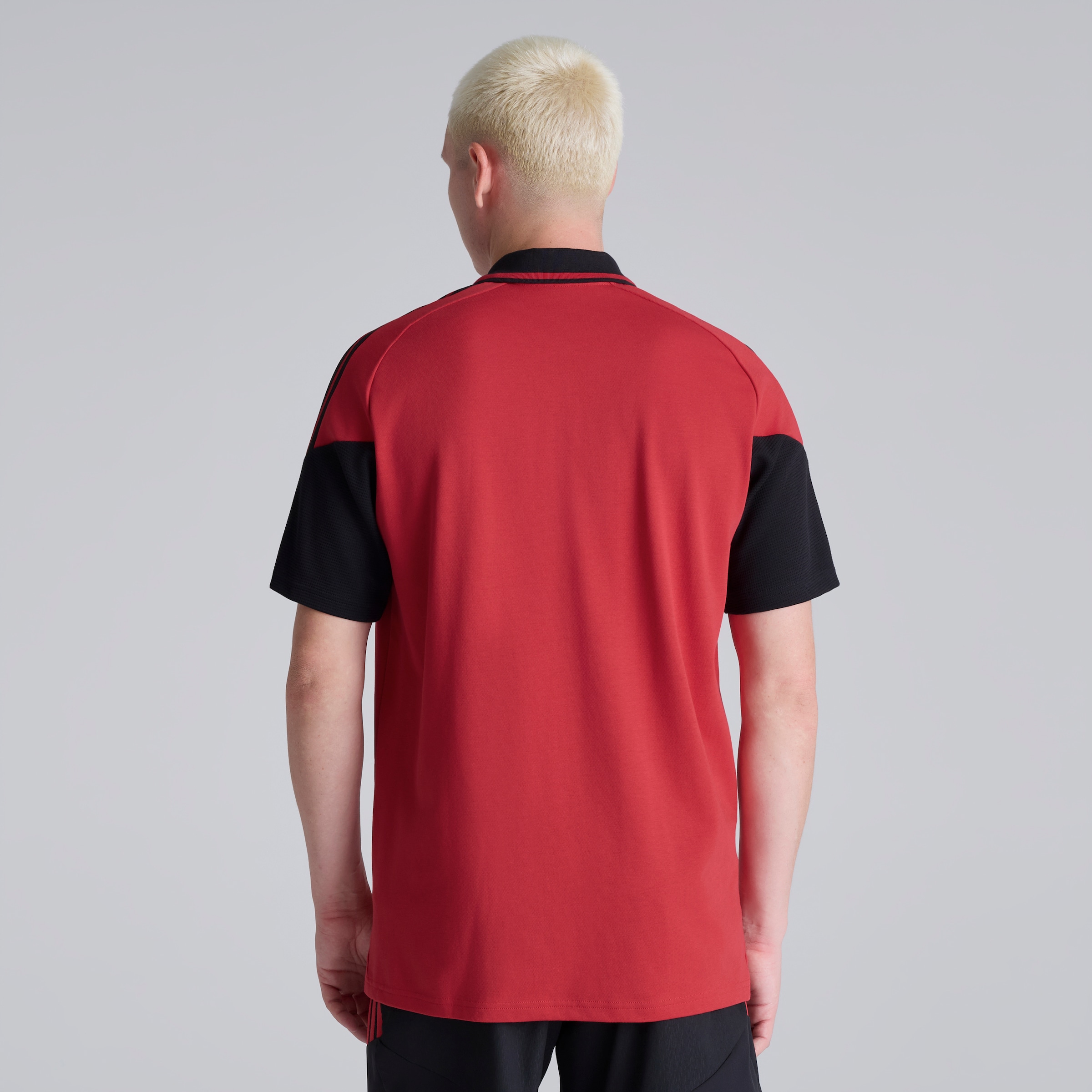 Manchester United 26/27 Training Tiro Polo Red Red Detail [2-5]