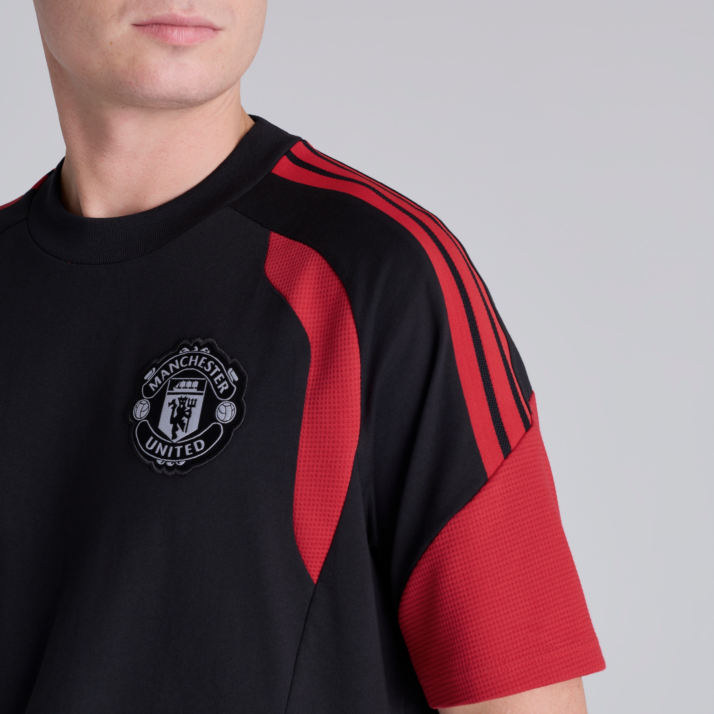 Manchester United 26/27 Training Tiro T-Shirt Black Black Detail [4-5]