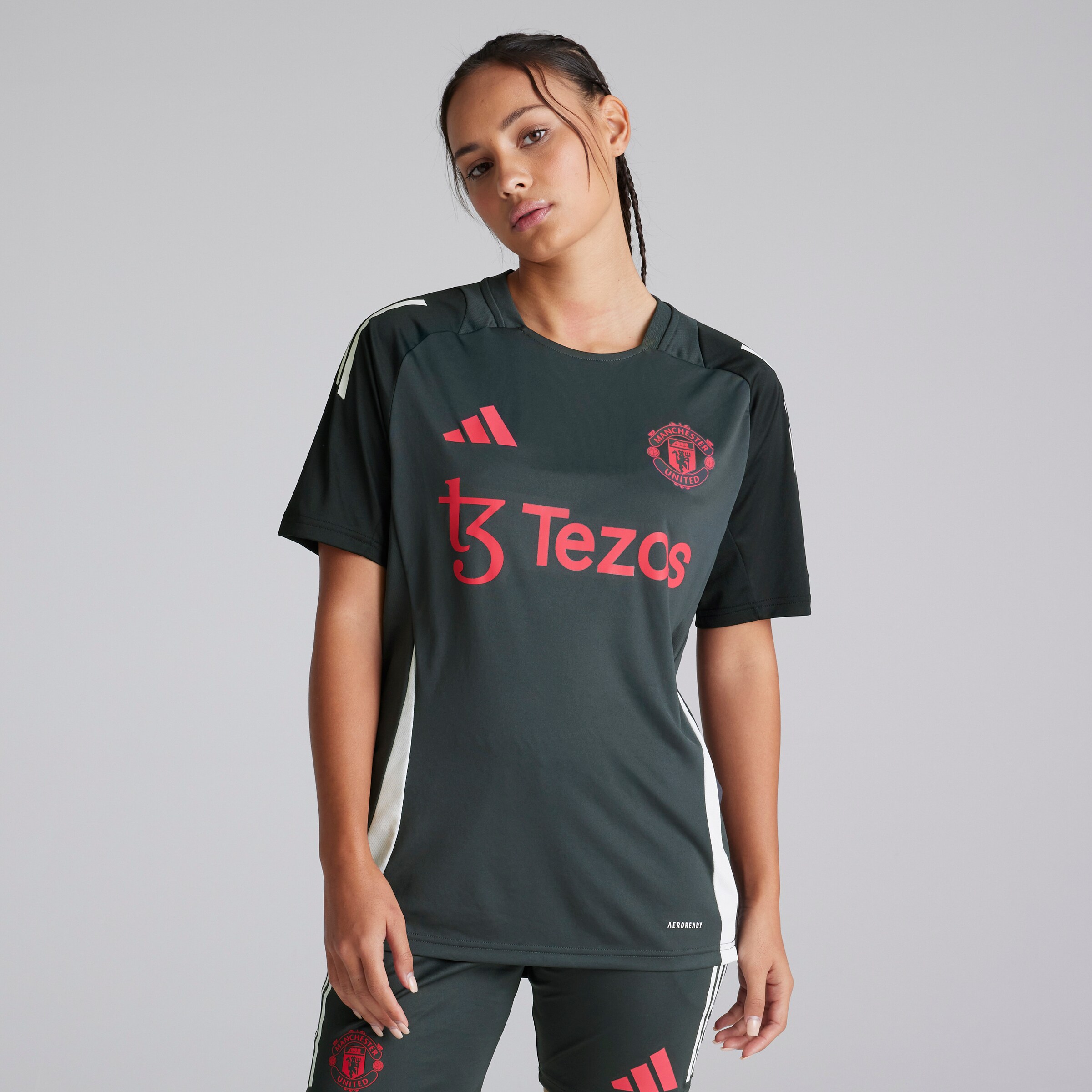 Manchester United European Training Tiro 24 Training Jersey Dark Grey Détail [2-9]