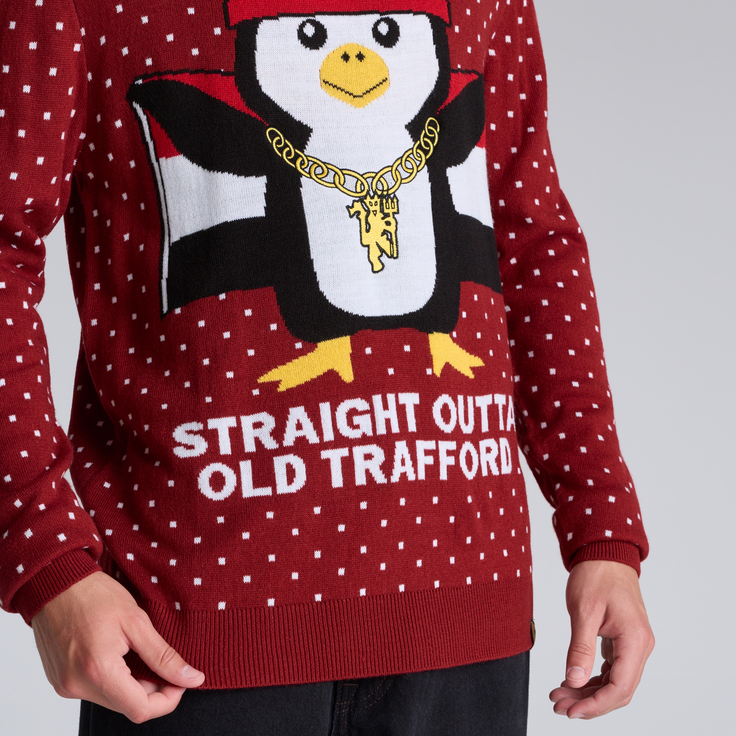Manchester United Straight Outta Old Trafford Christmas Jumper Red Red Detail [4-5]