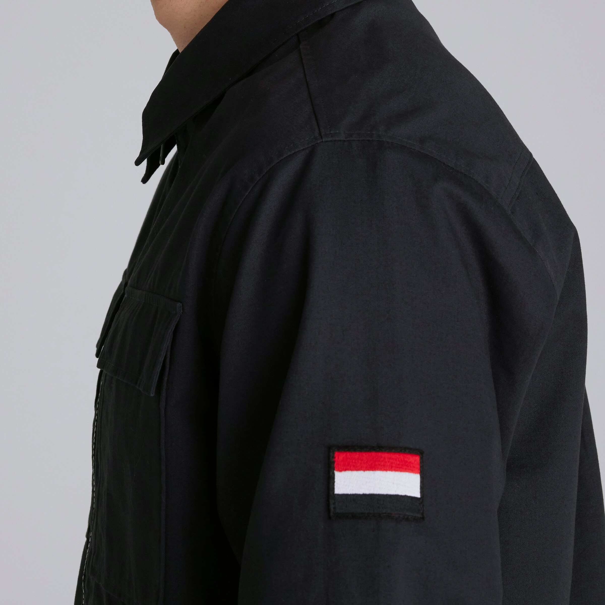 Manchester United Overshirt Black Black Detail [5-5]