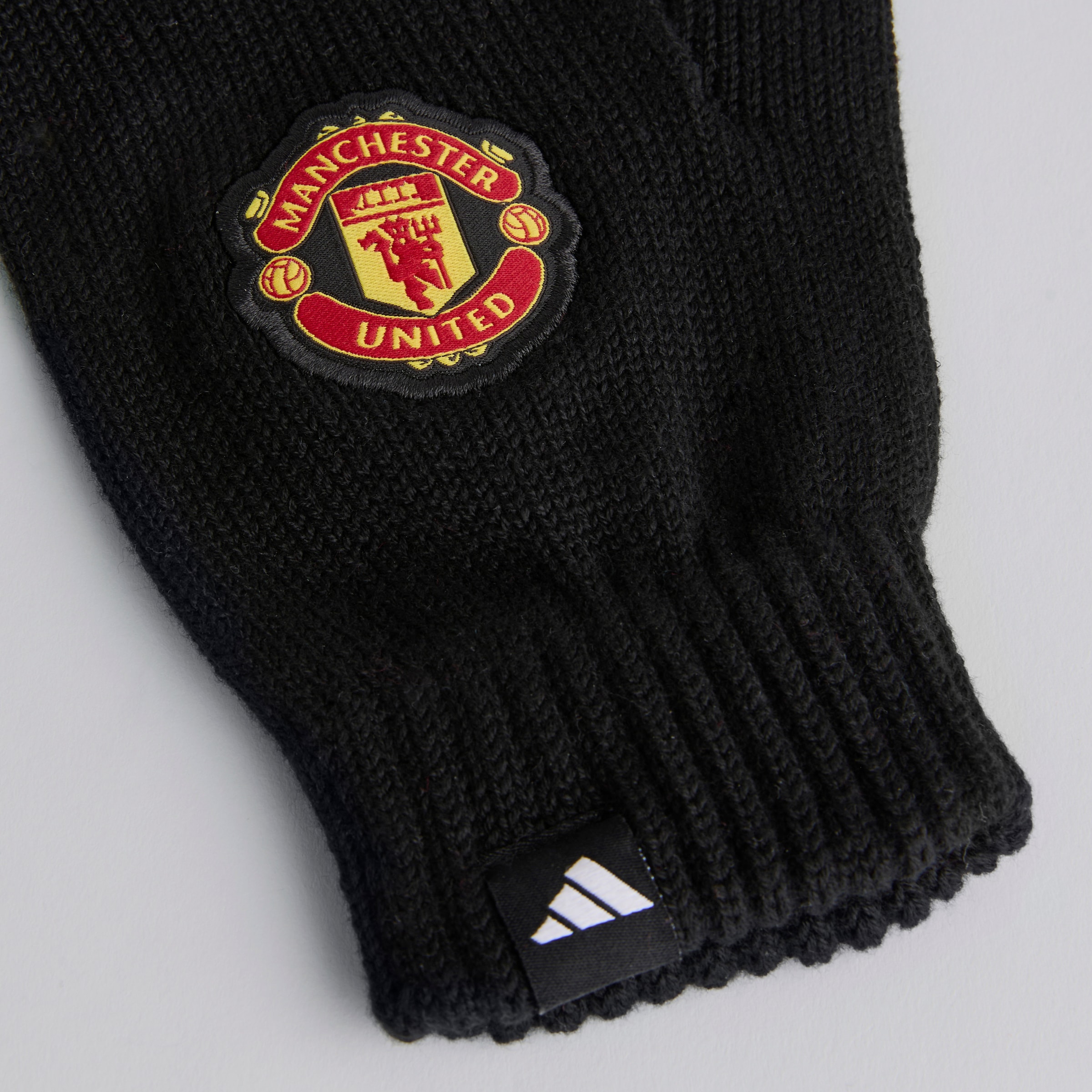 Manchester United x adidas Gloves Black Detail [3-4]